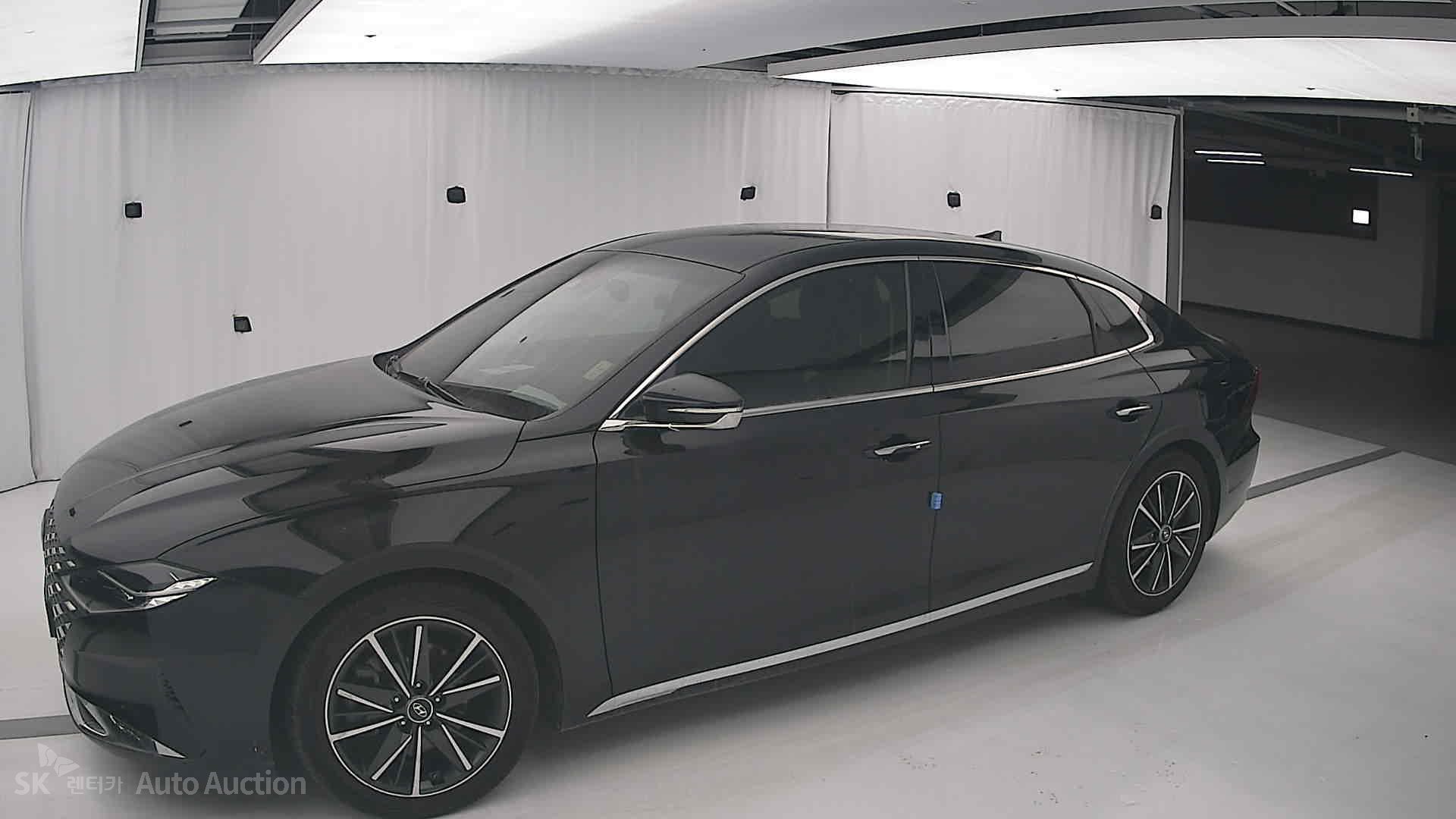 2021 - hyundai grandeur