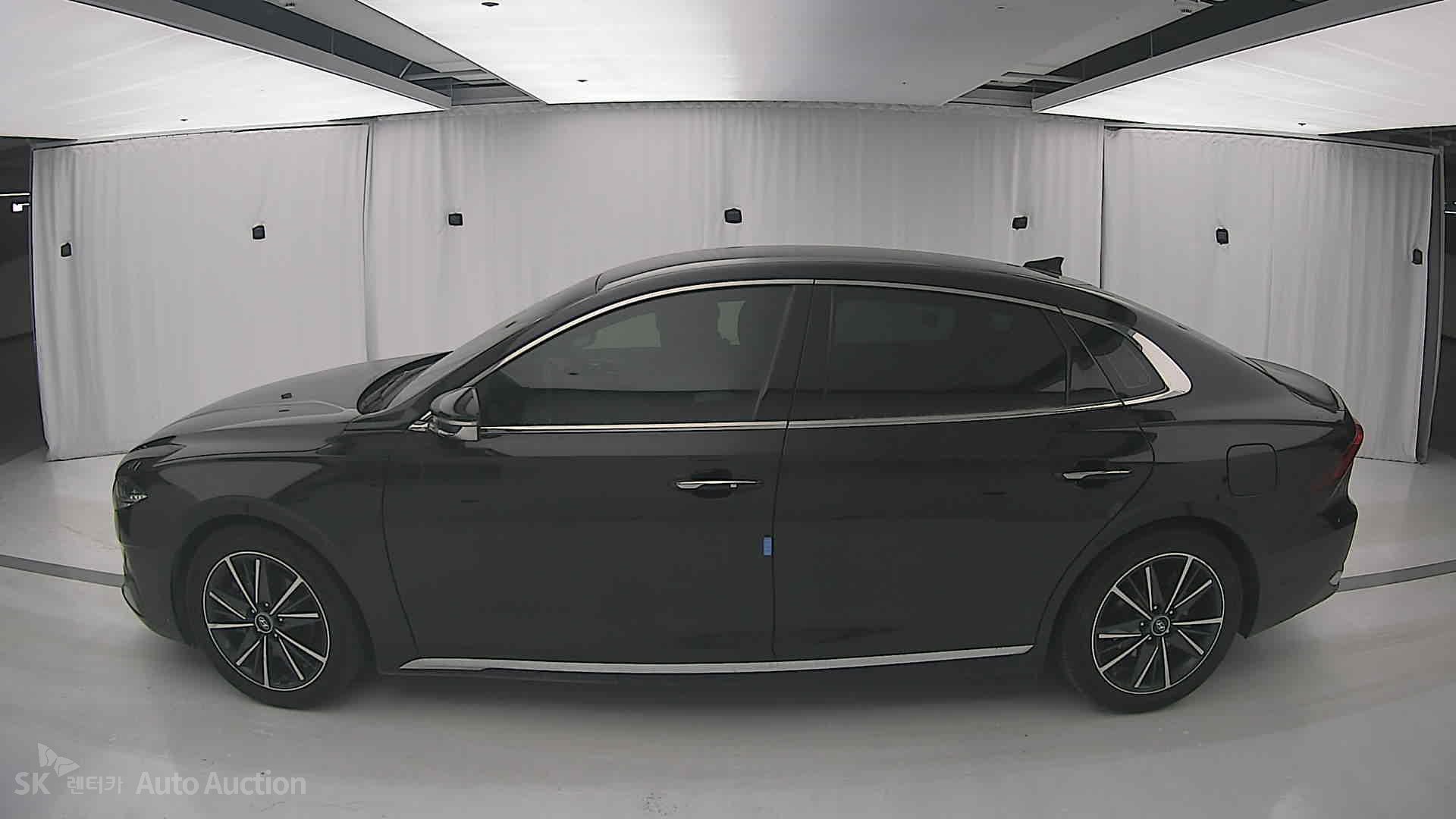 2021 - hyundai grandeur