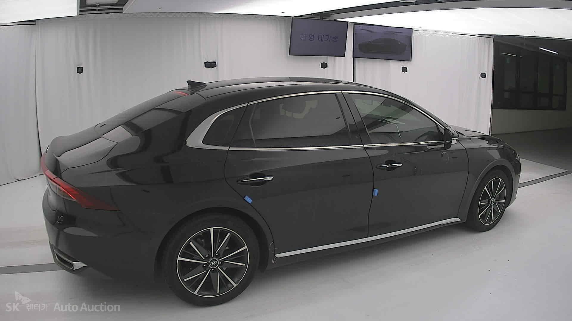 2021 - hyundai grandeur