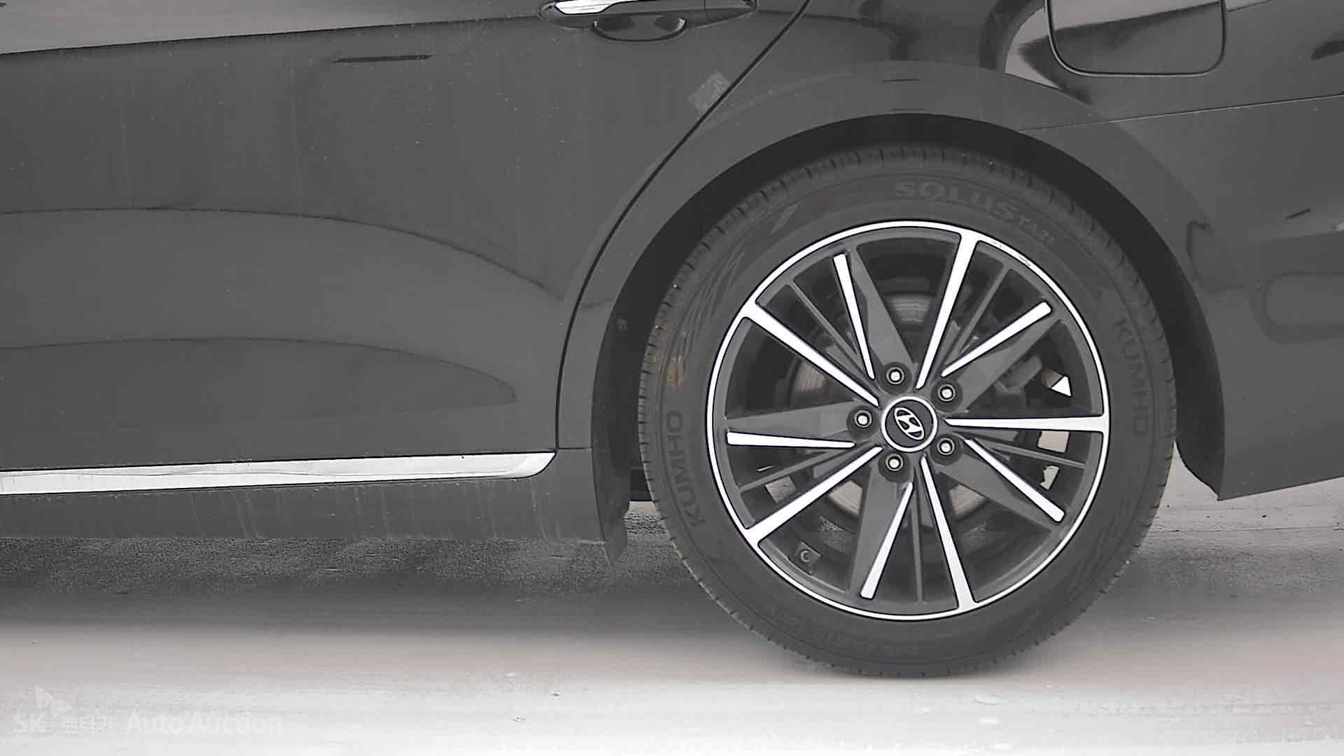 2021 - hyundai grandeur