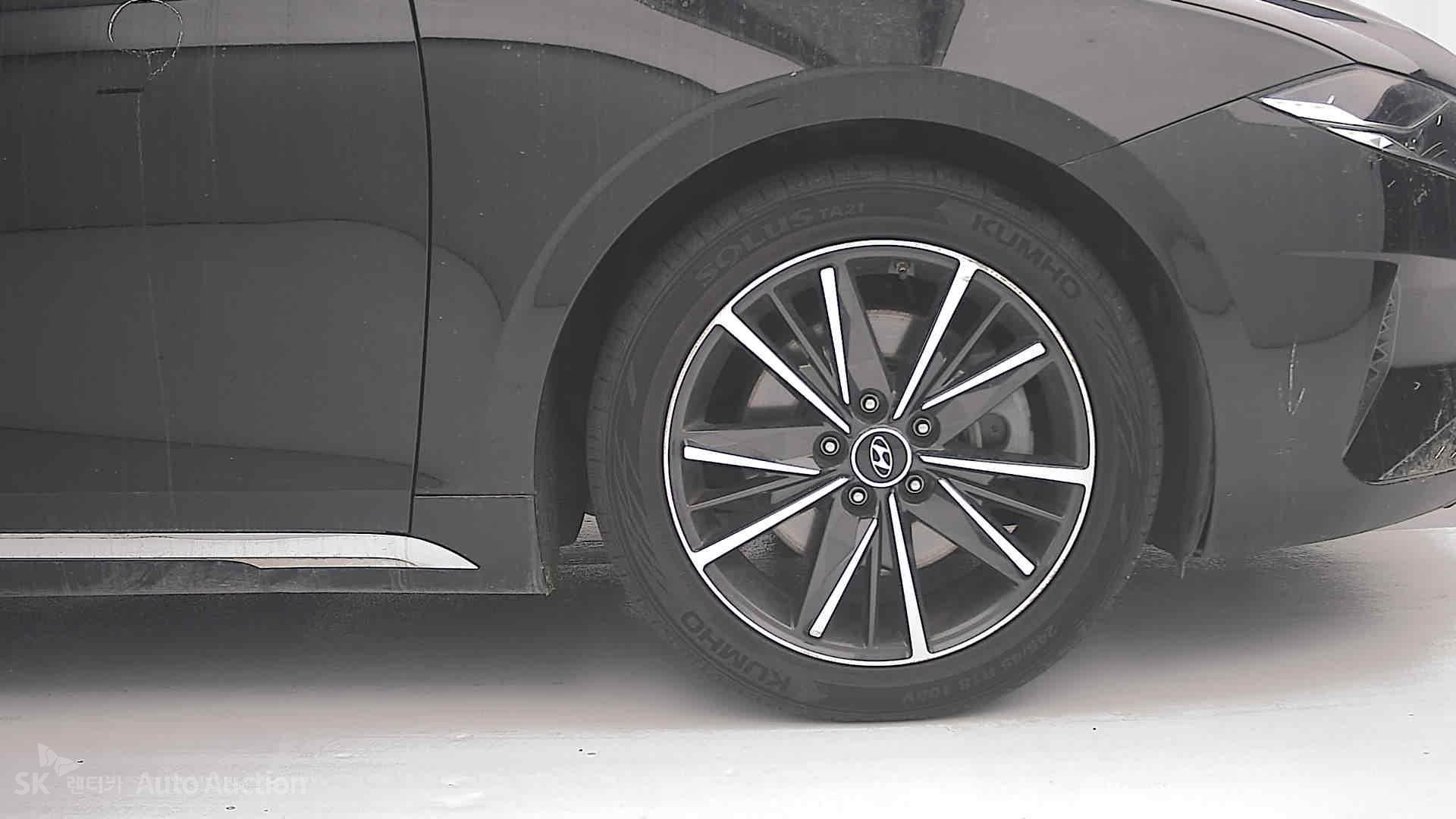 2021 - hyundai grandeur