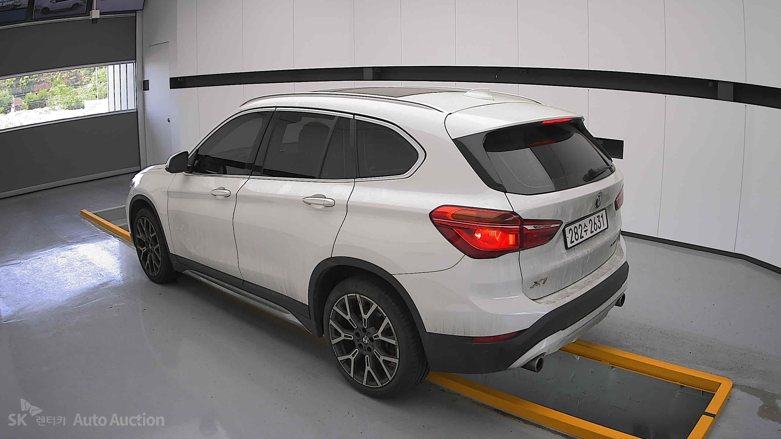 2022 - bmw x1