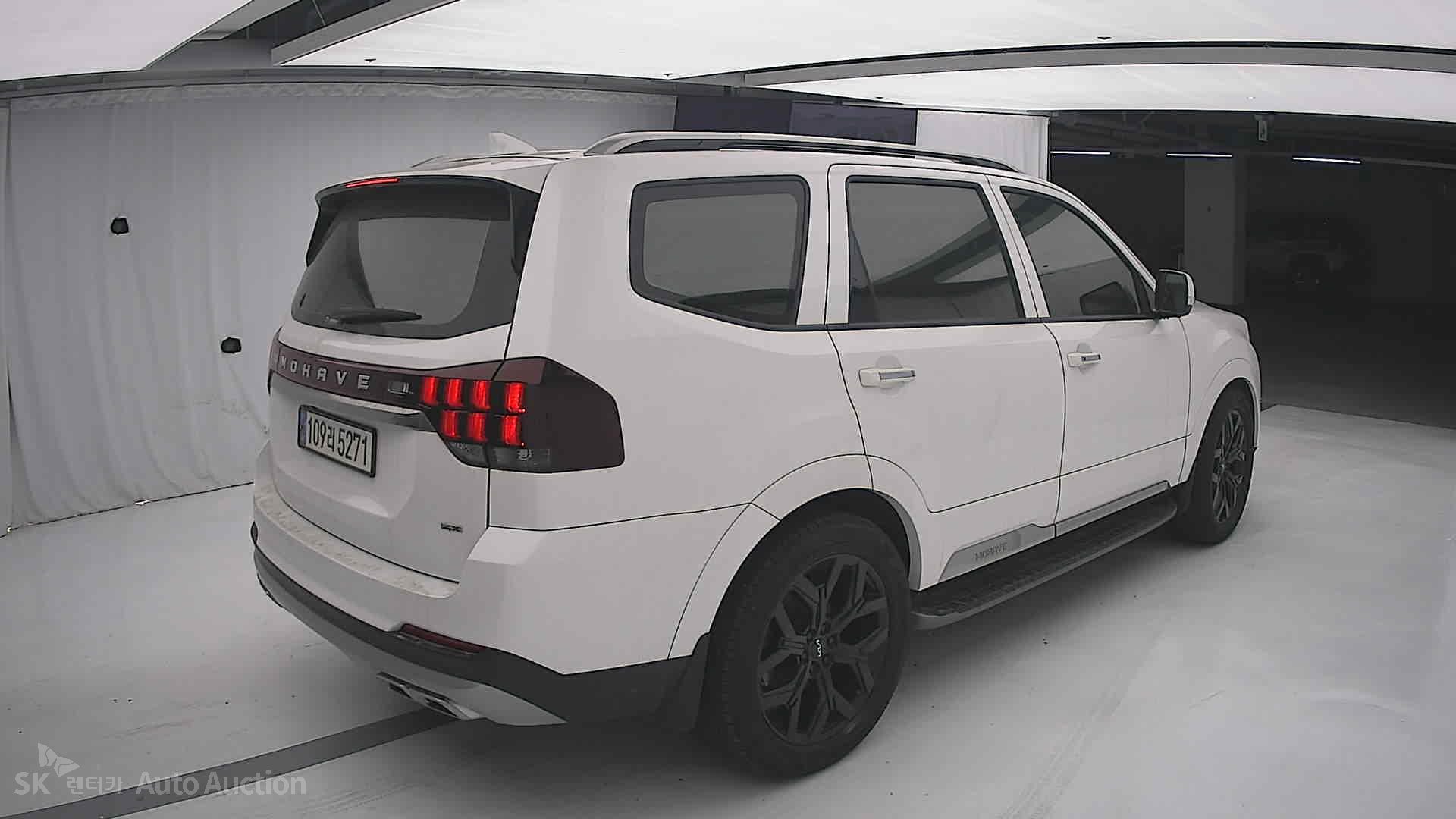 2022 - kia mohave