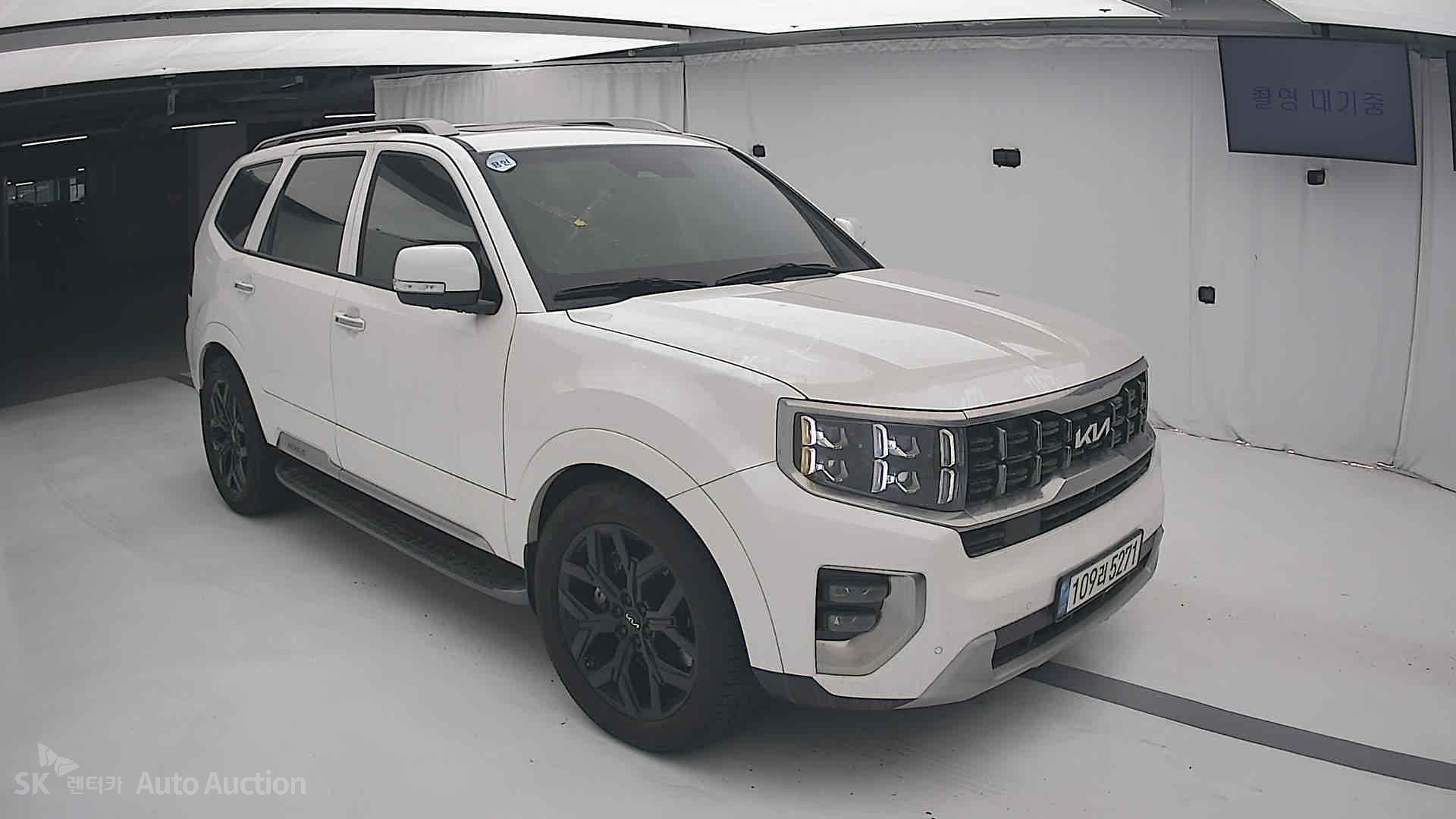 2022 - kia mohave