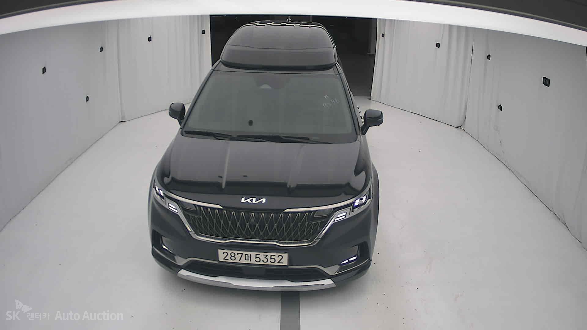 2023 - kia carnival