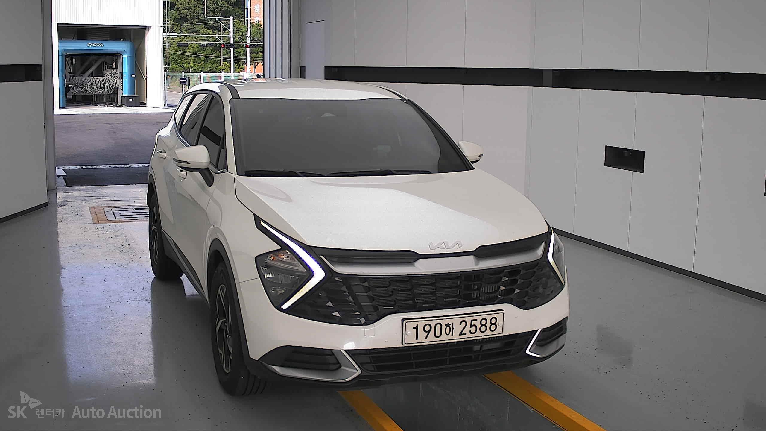 2023 - kia sportage
