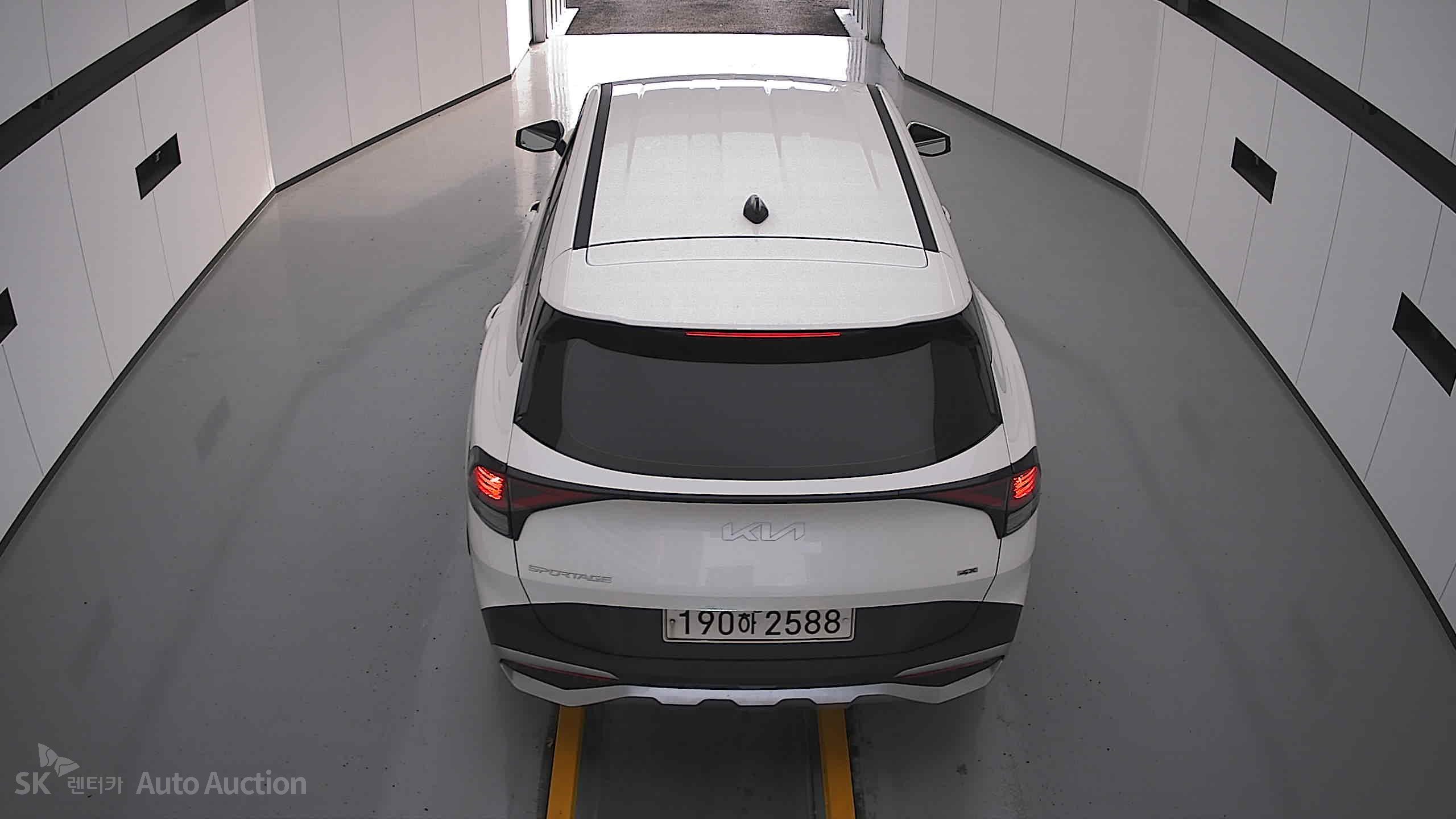 2023 - kia sportage