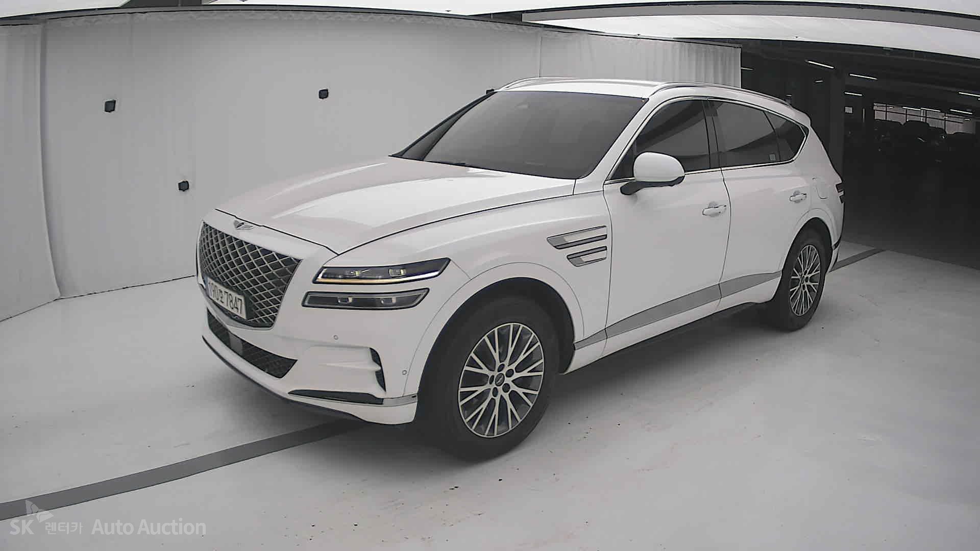 2022 - genesis gv80