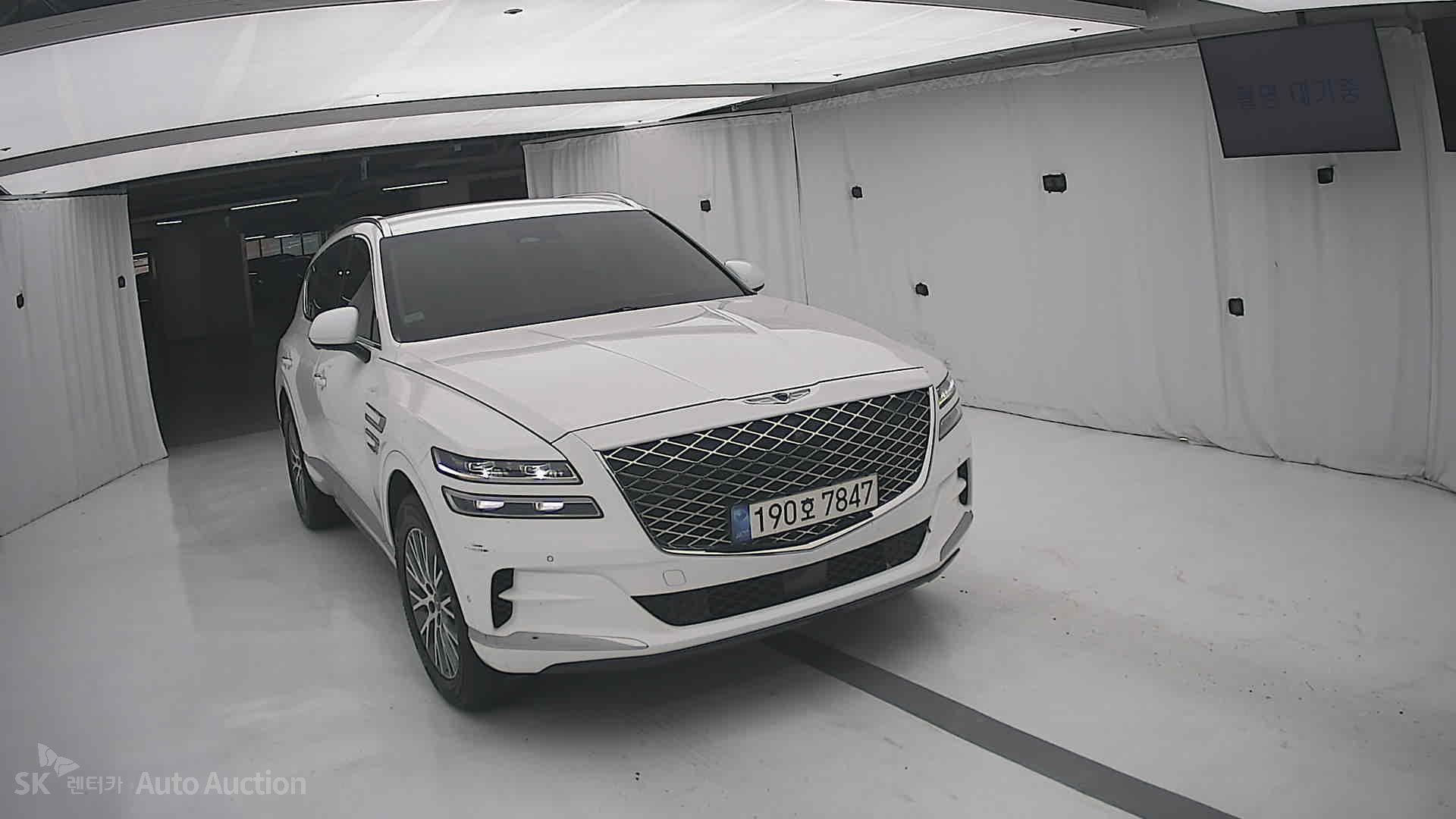 2022 - genesis gv80