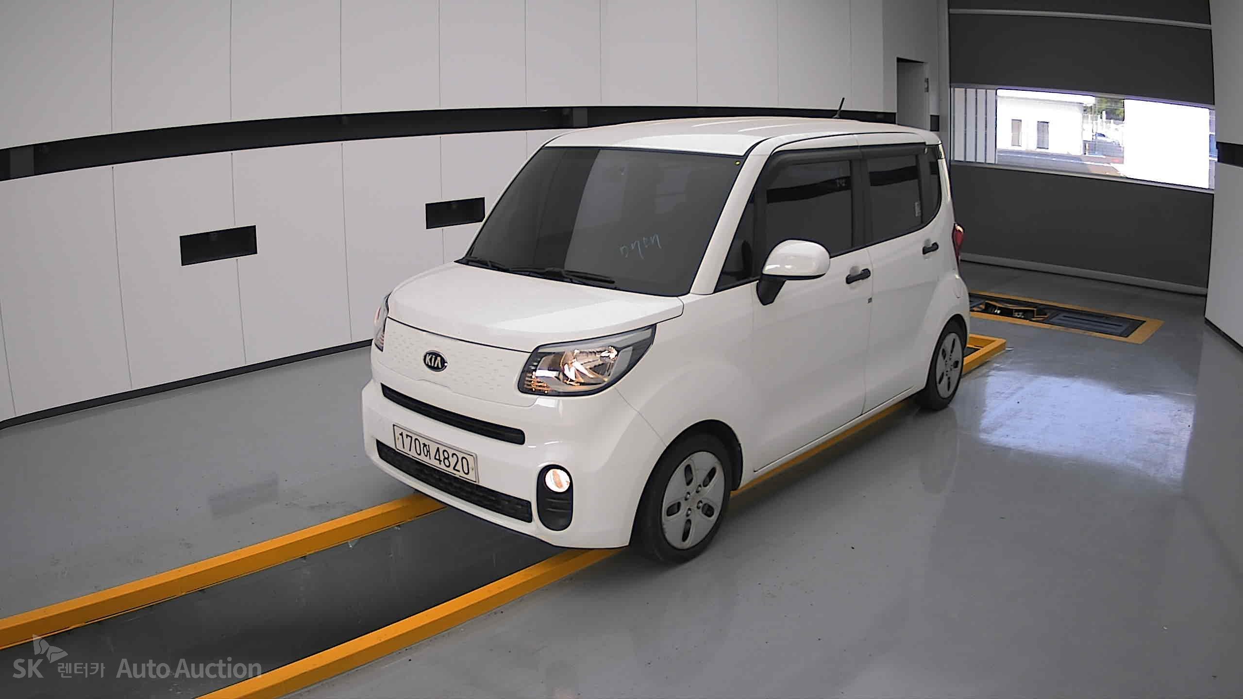 2021 - kia ray