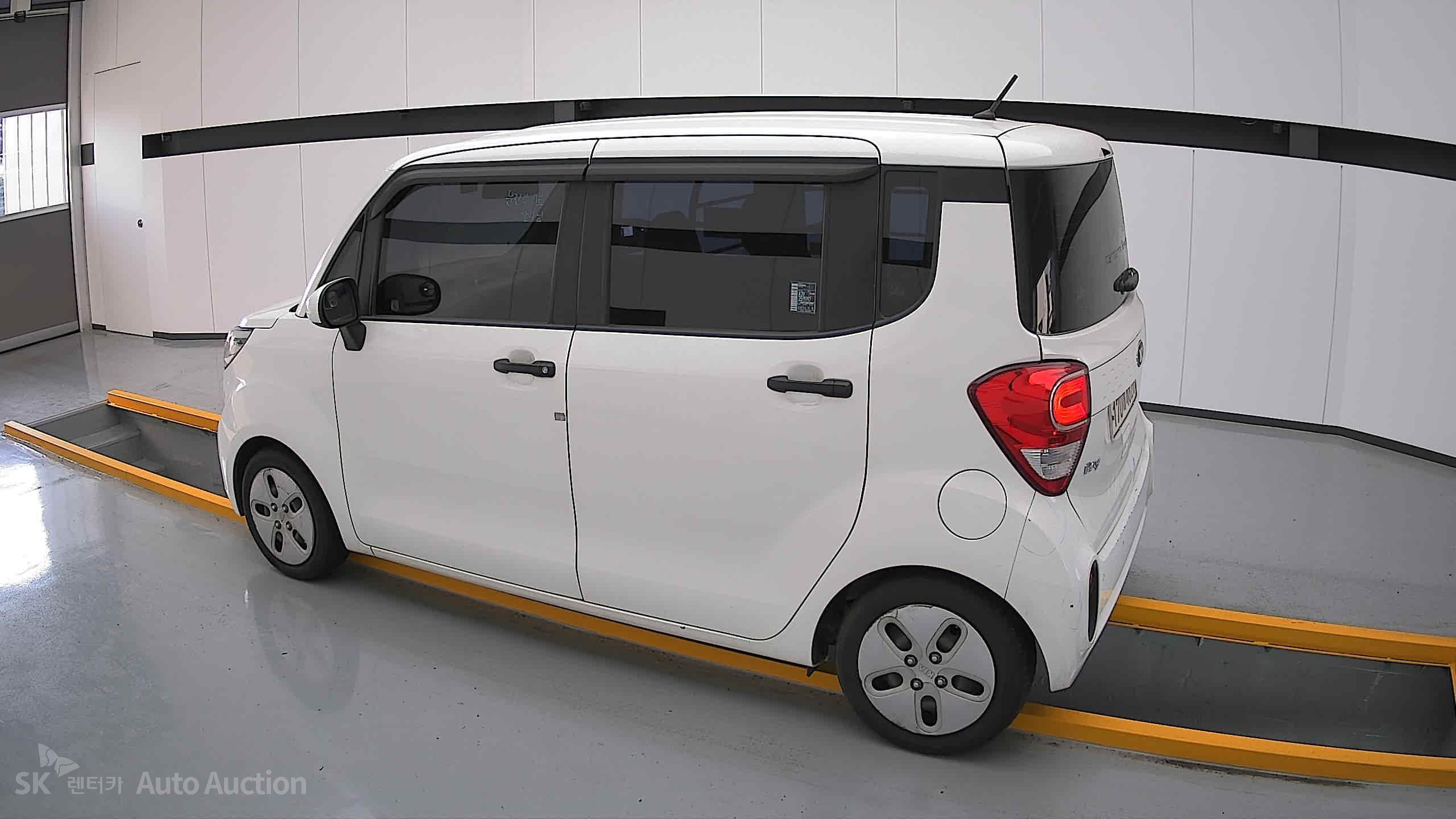 2021 - kia ray