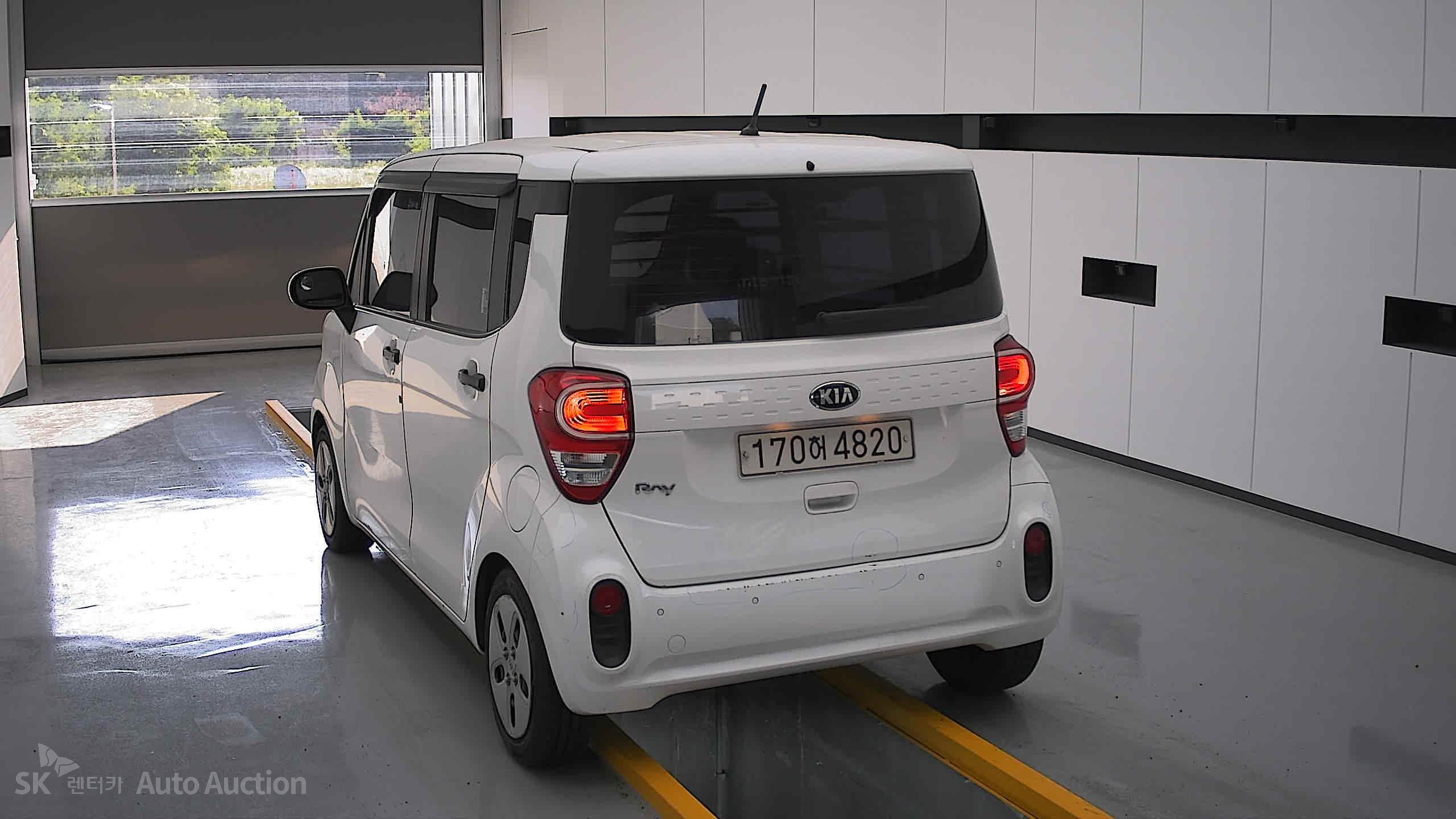 2021 - kia ray