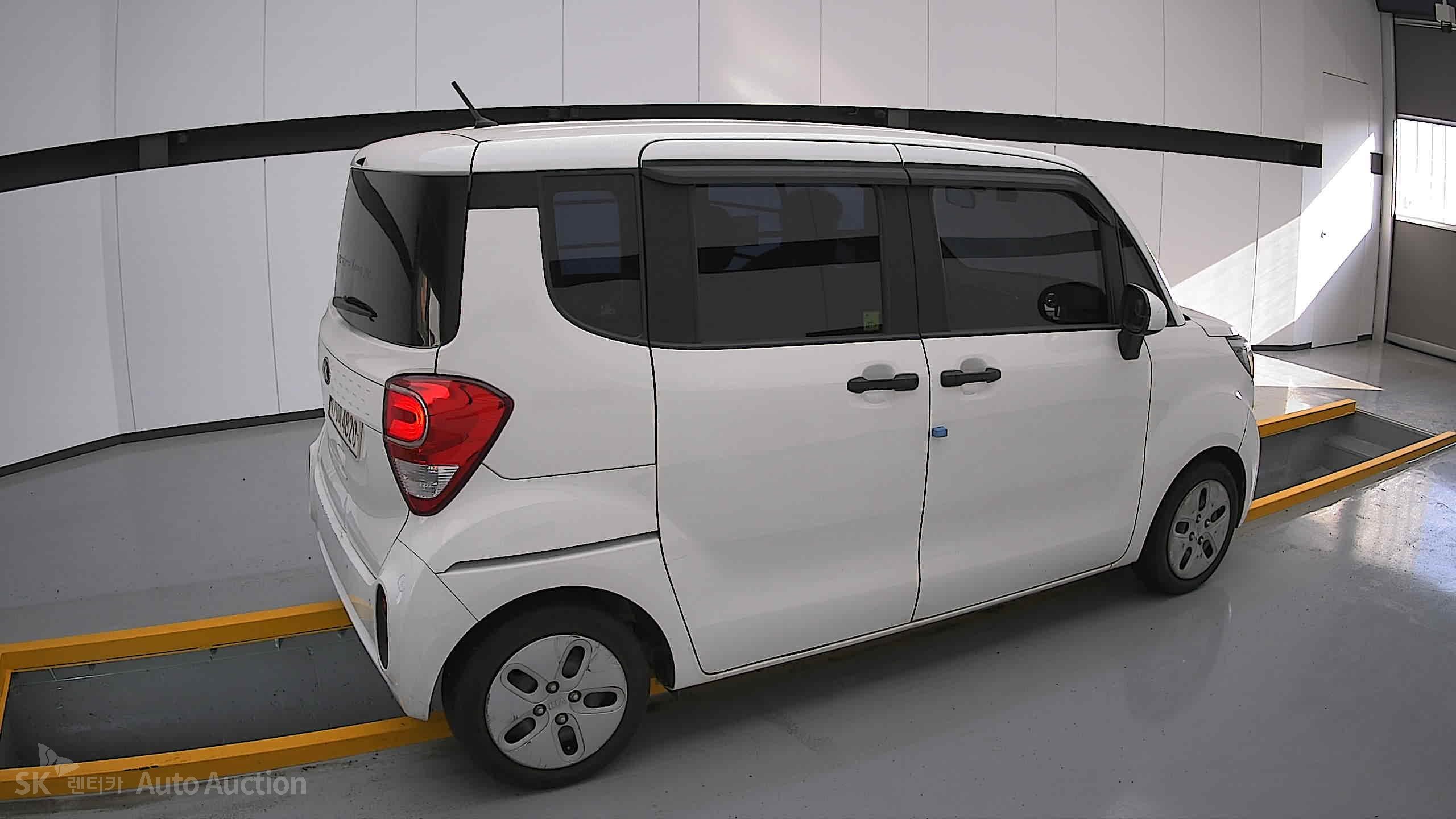2021 - kia ray