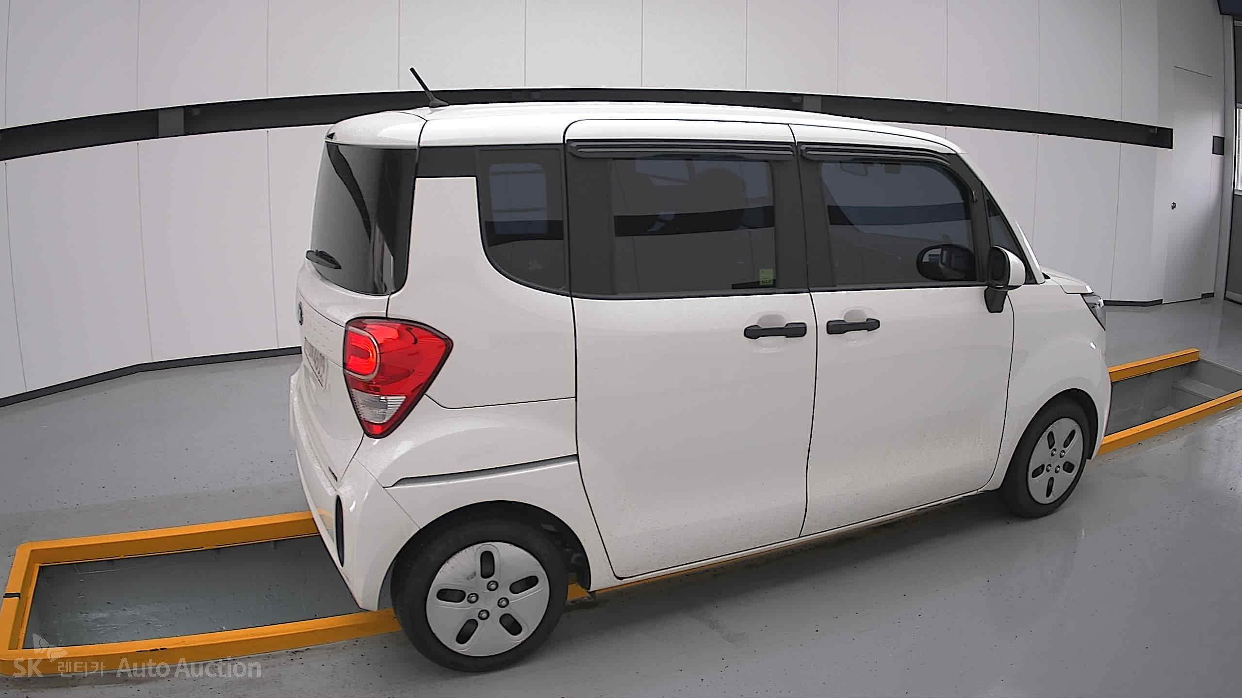 2021 - kia ray