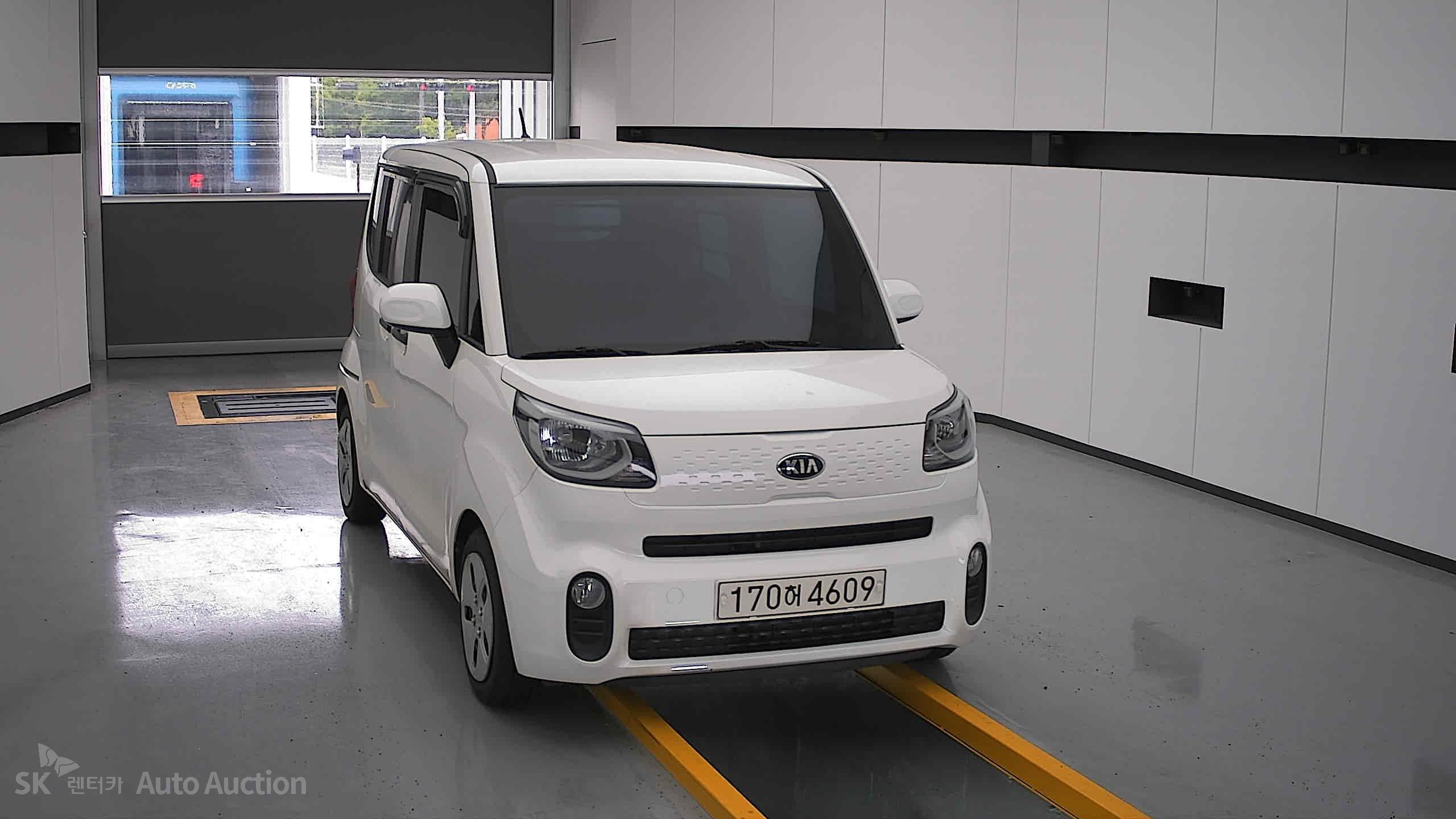 2021 - kia ray