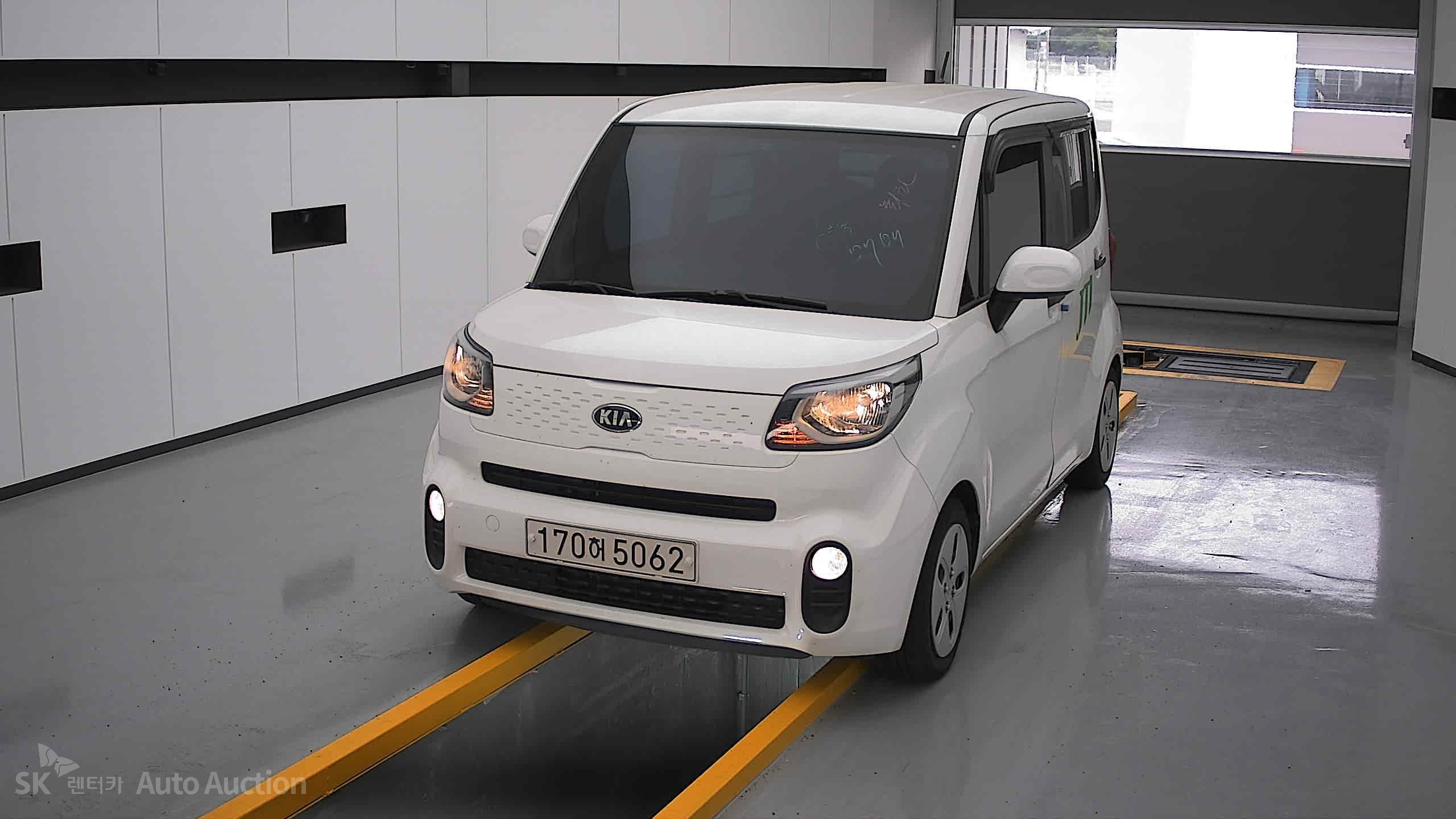 2021 - kia ray