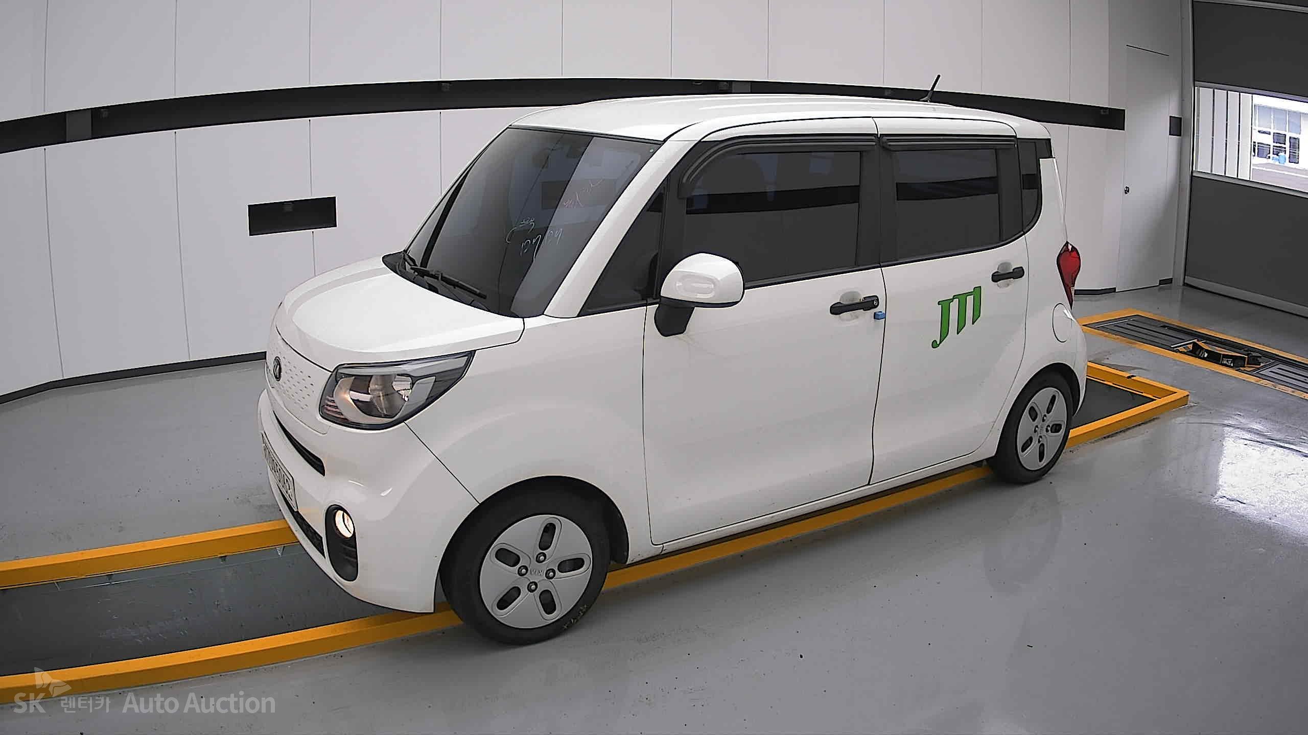 2021 - kia ray