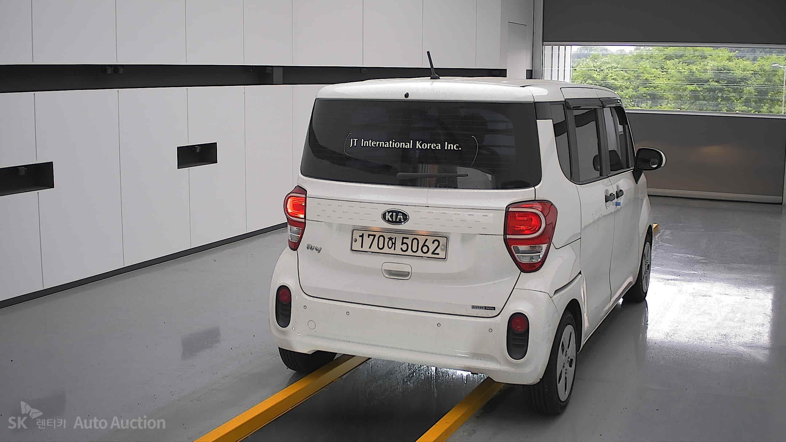 2021 - kia ray