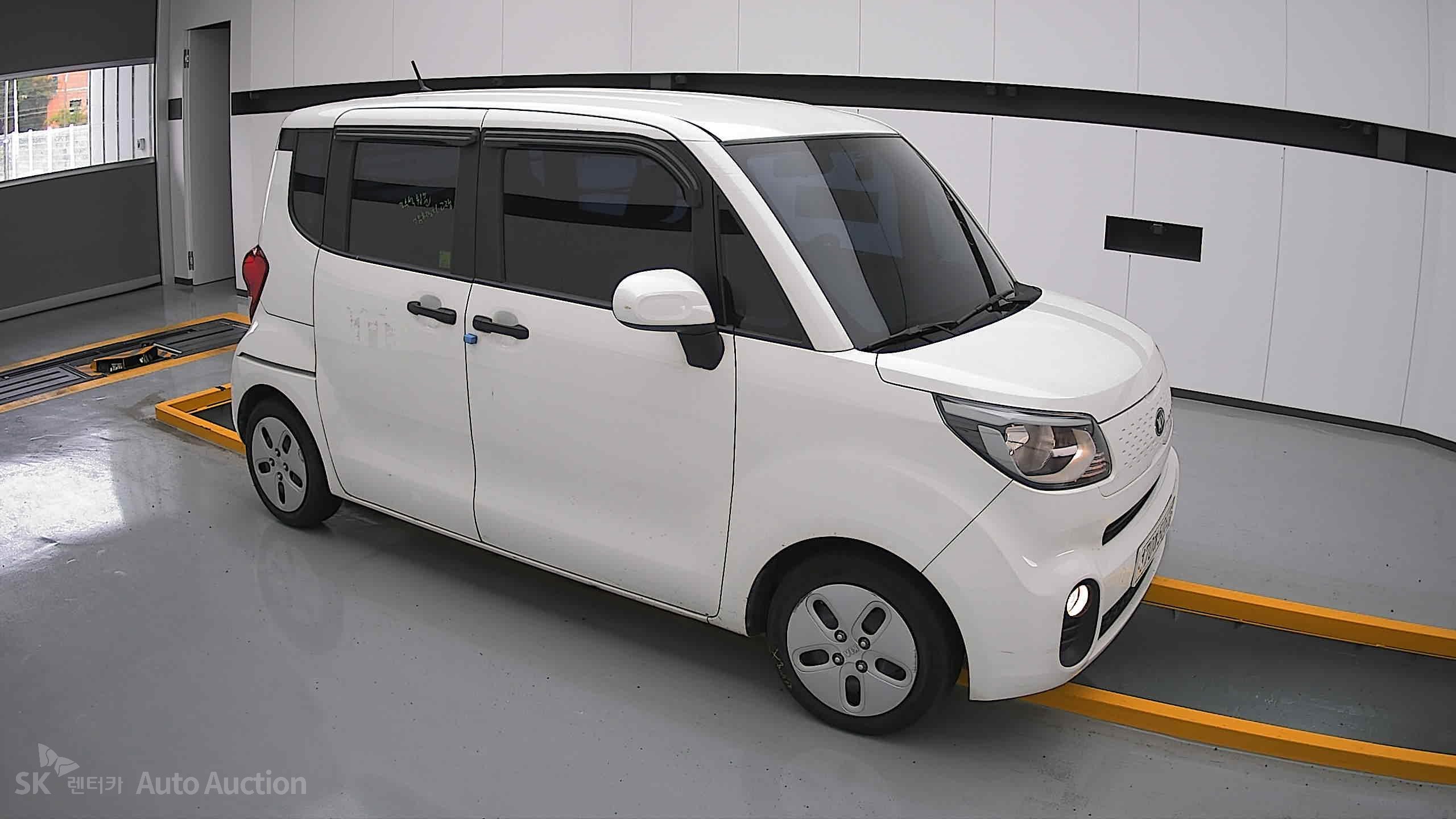 2021 - kia ray