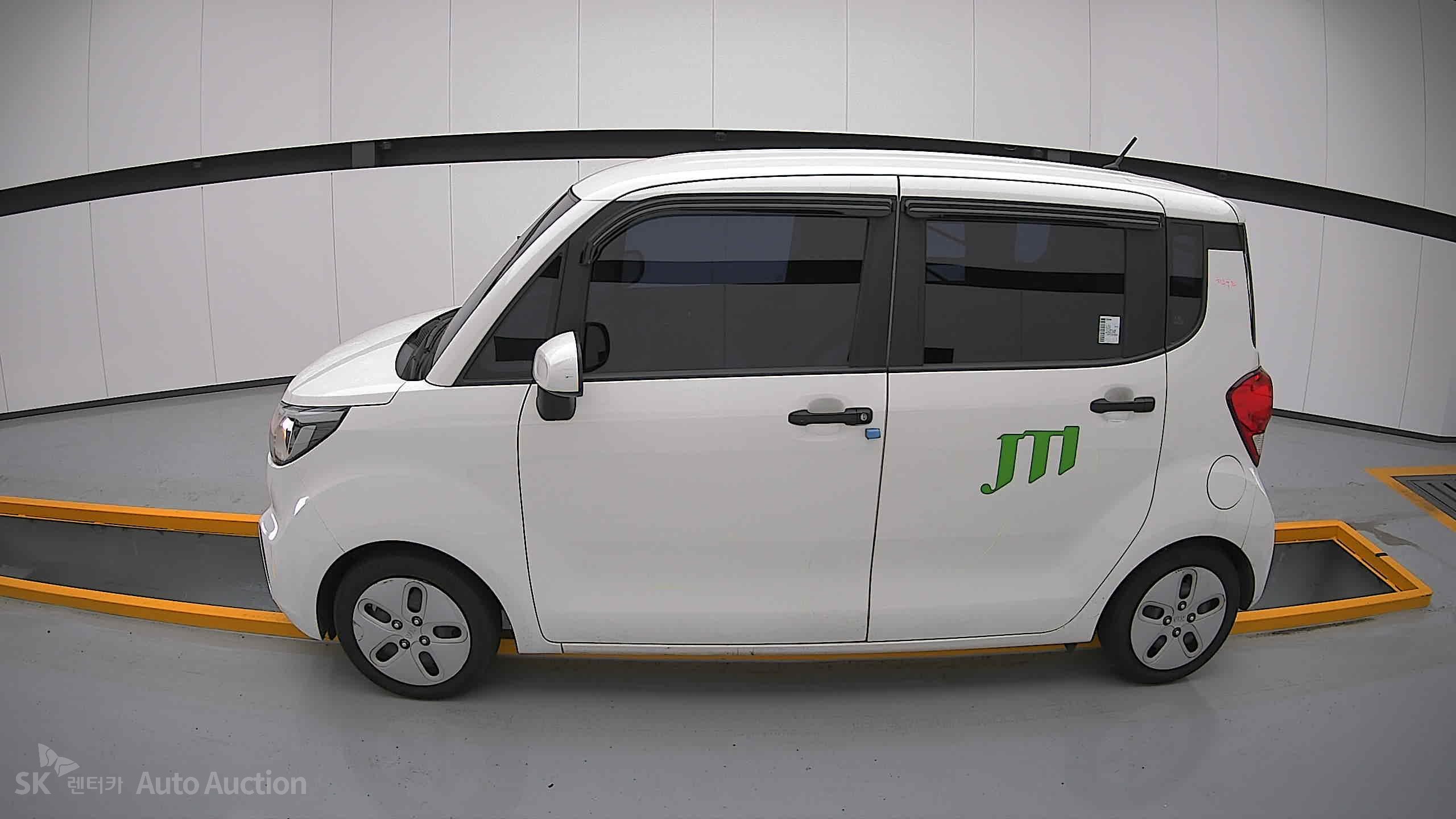 2021 - kia ray