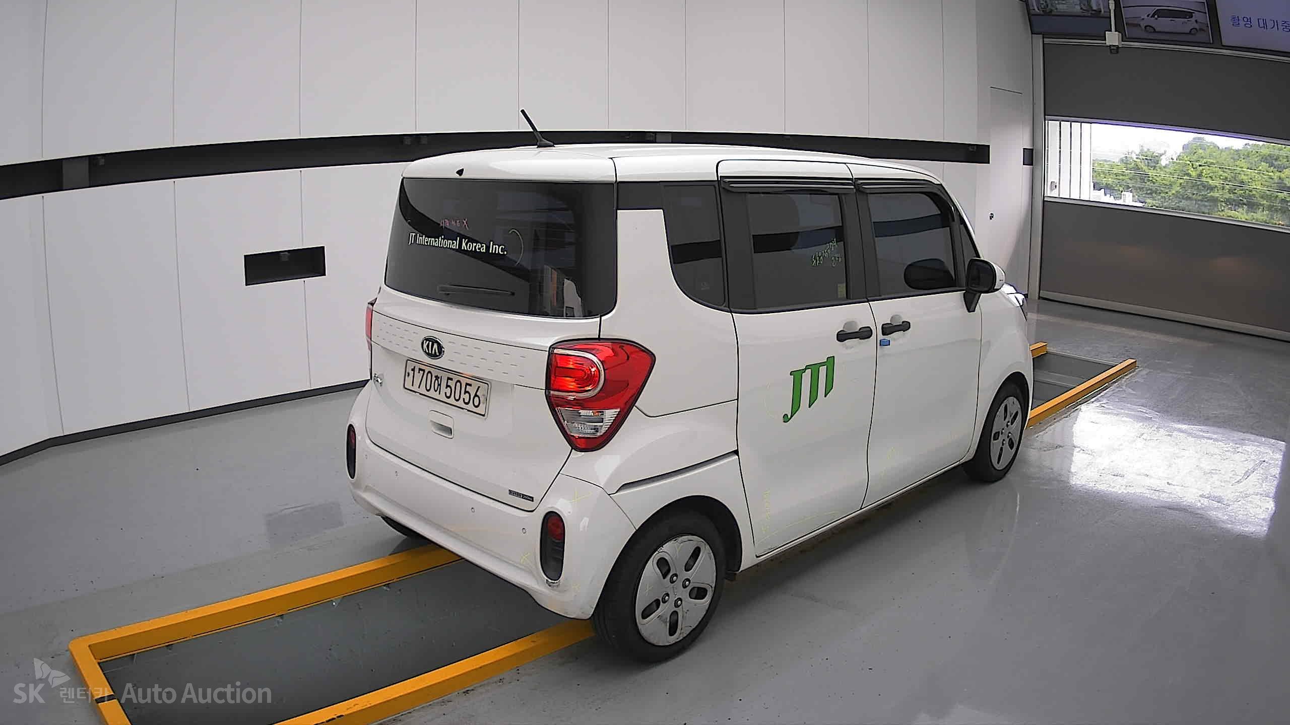 2021 - kia ray