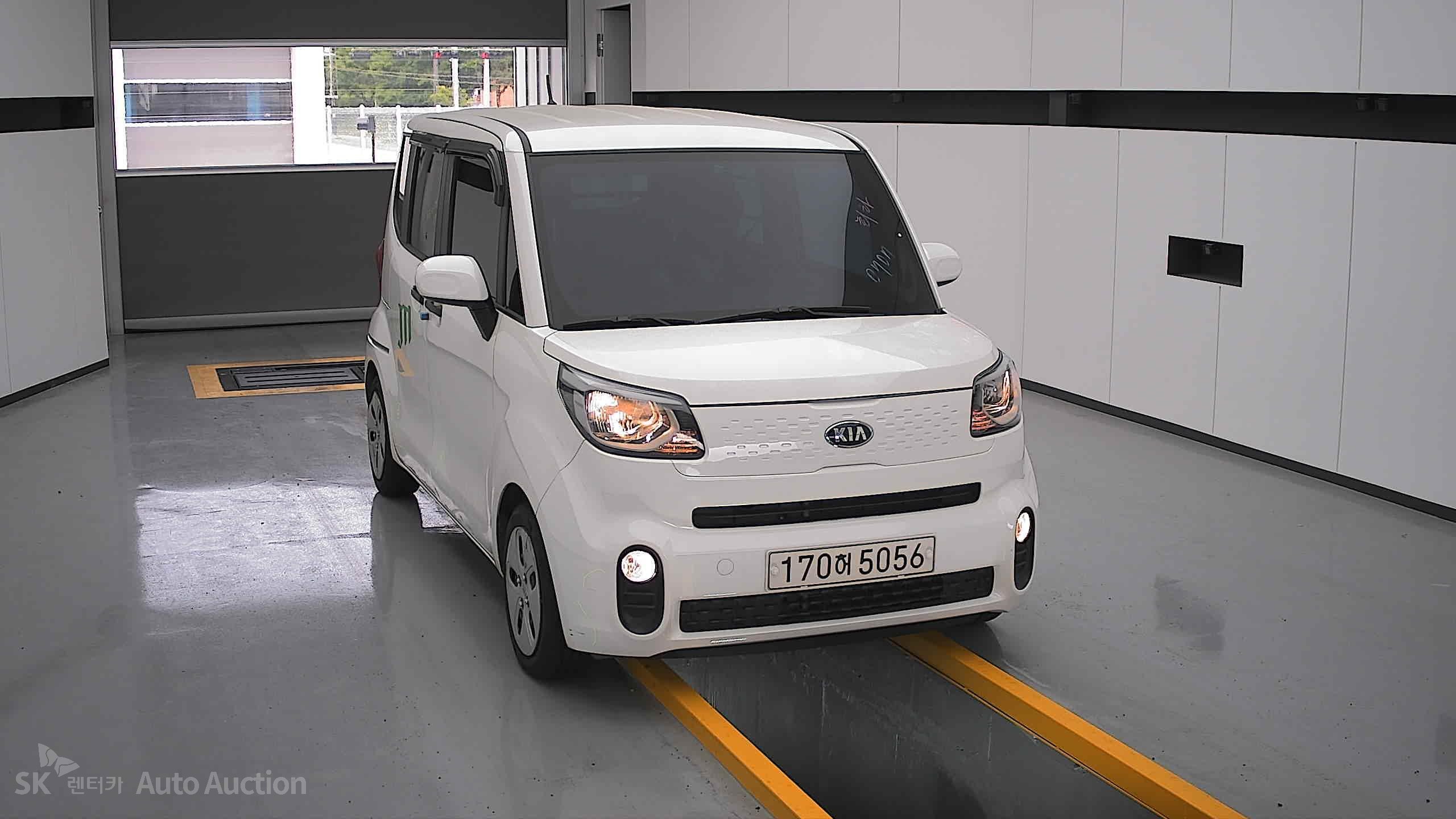 2021 - kia ray