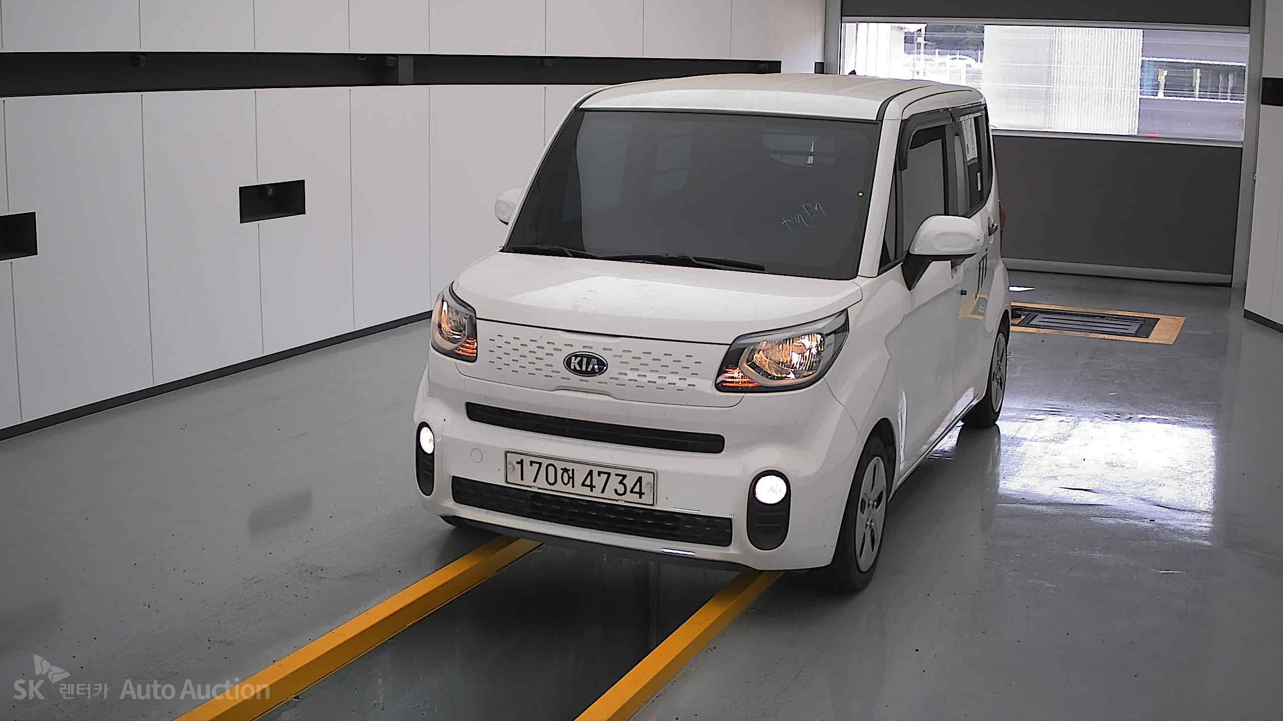 2021 - kia ray