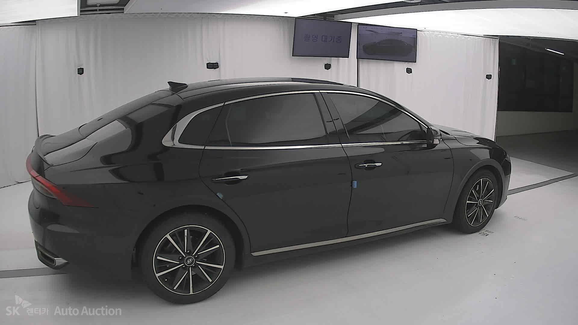 2022 - hyundai grandeur