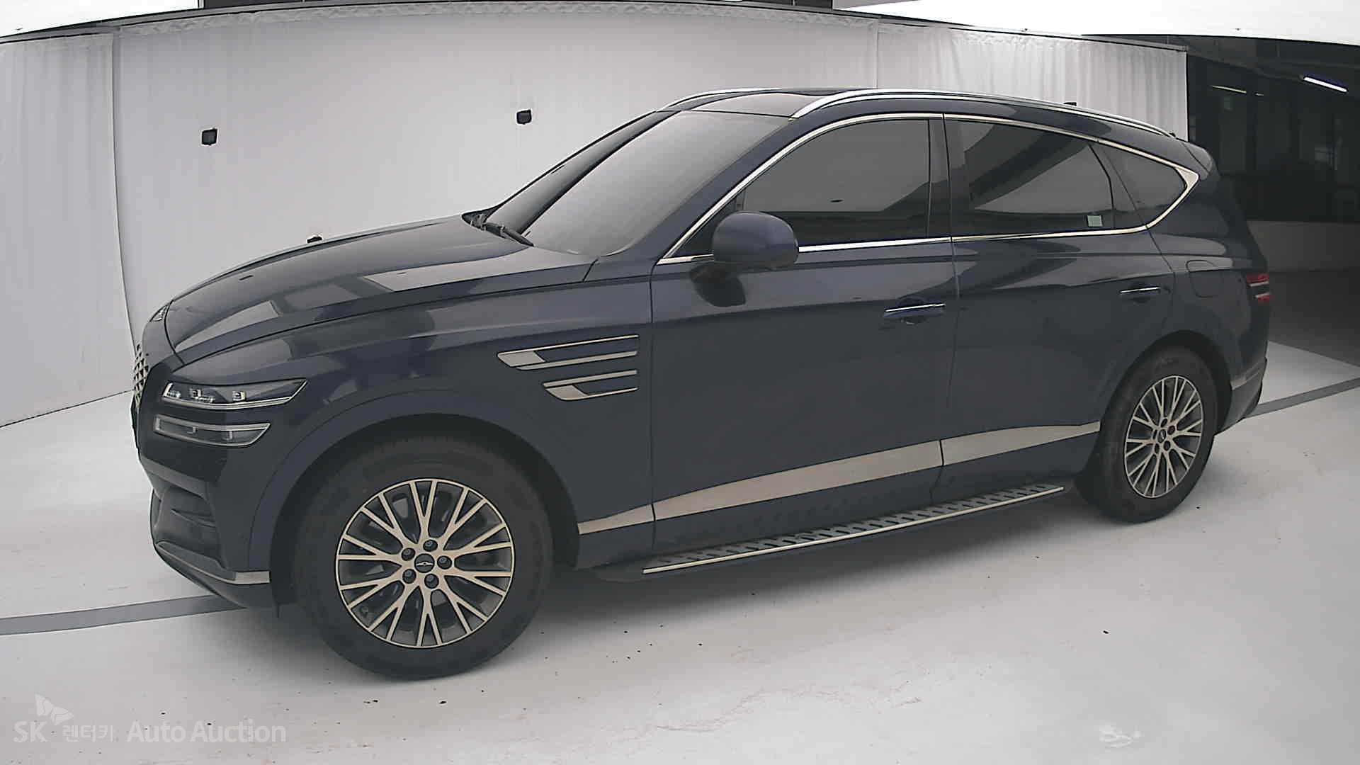 2022 - genesis gv80