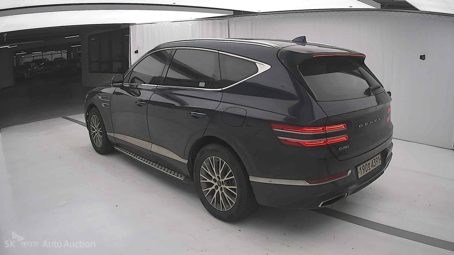 2022 - genesis gv80