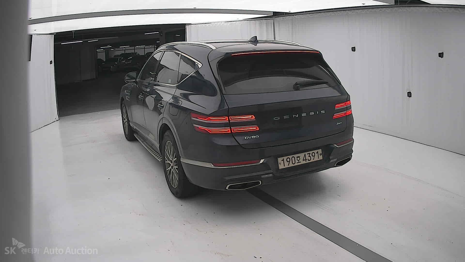 2022 - genesis gv80