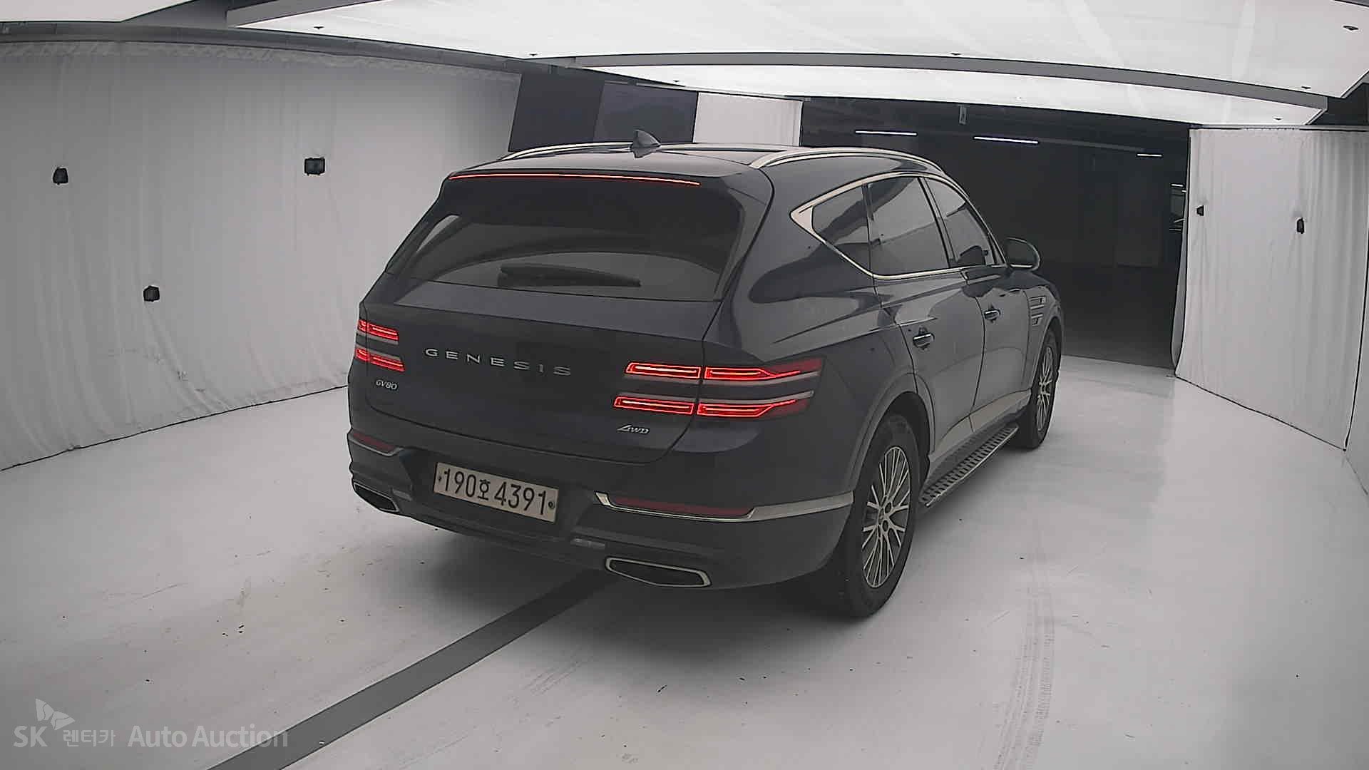 2022 - genesis gv80