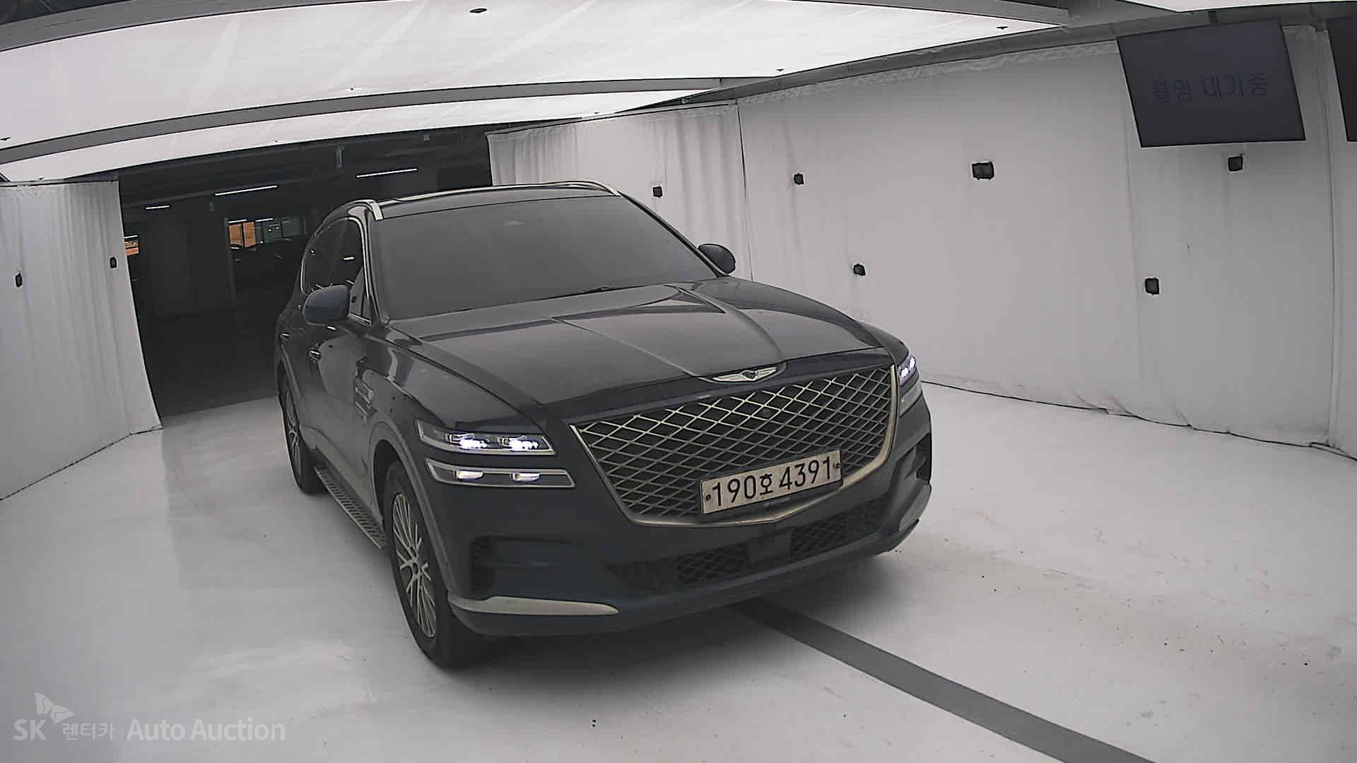 2022 - genesis gv80