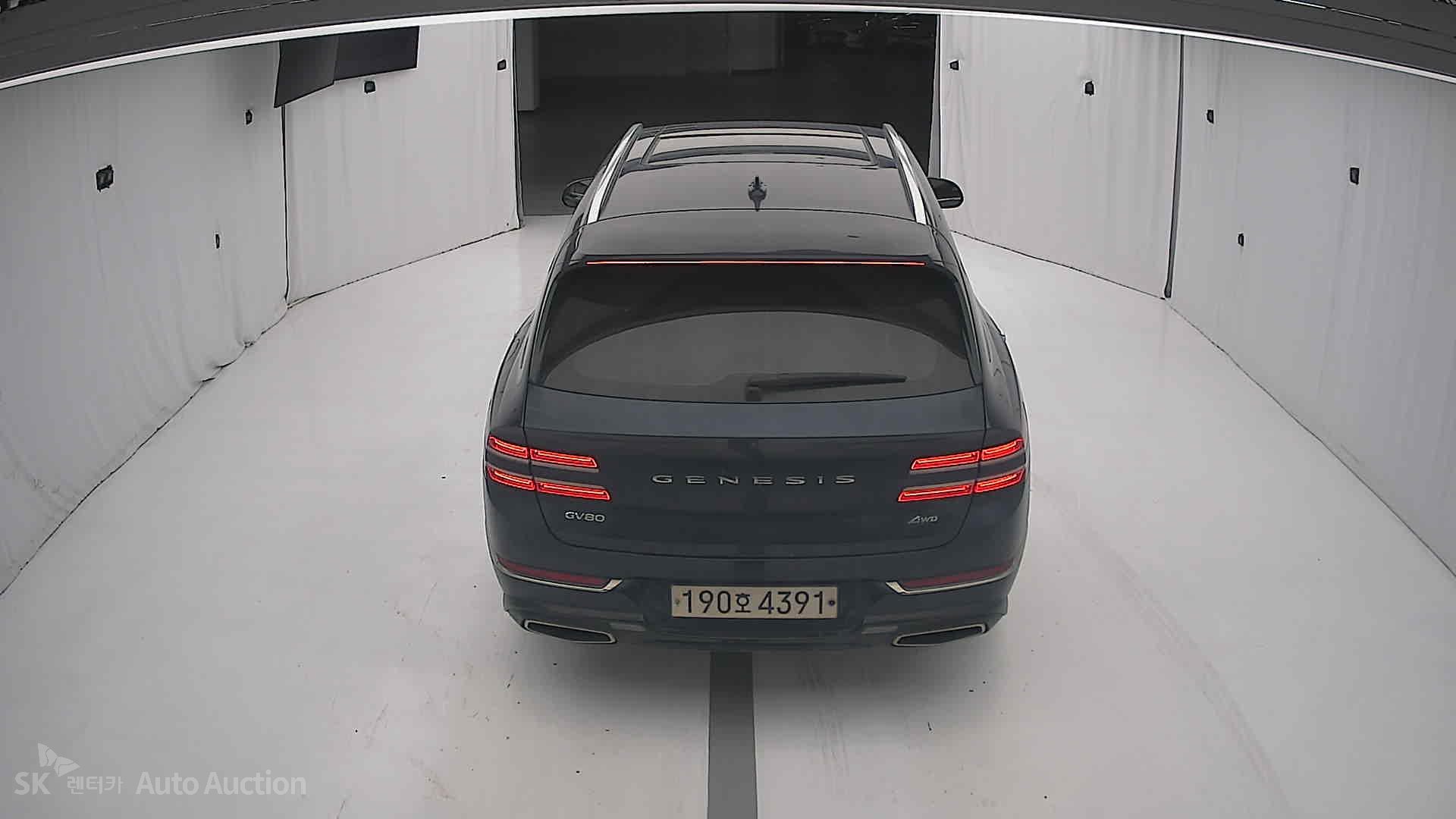 2022 - genesis gv80