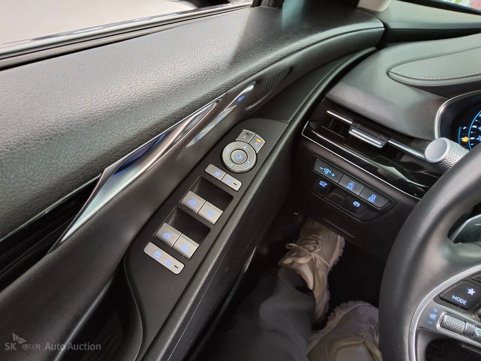 2023 - genesis g80