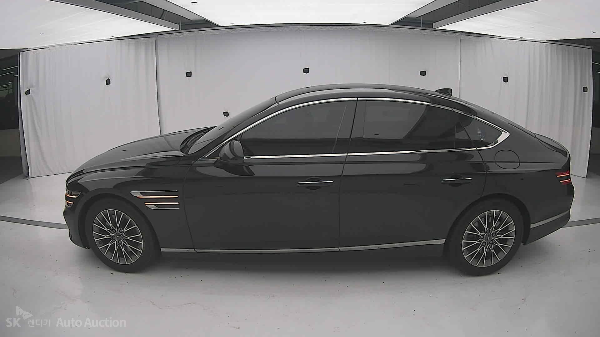 2021 - genesis g80
