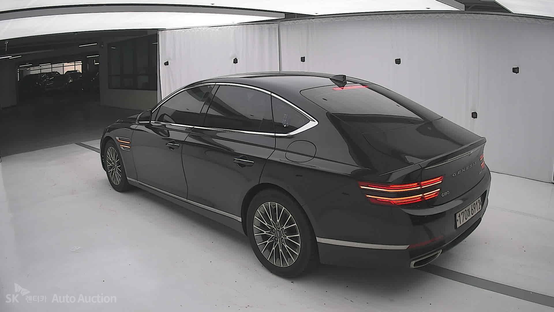 2021 - genesis g80