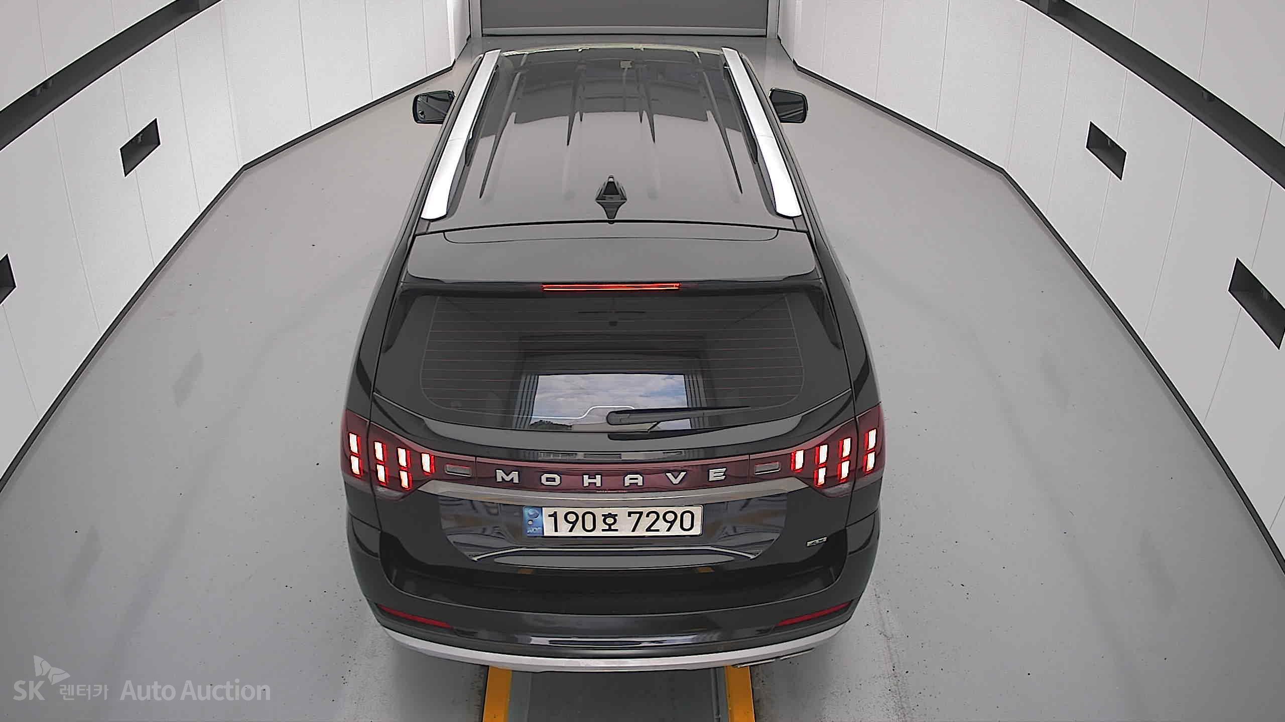 2022 - kia mohave