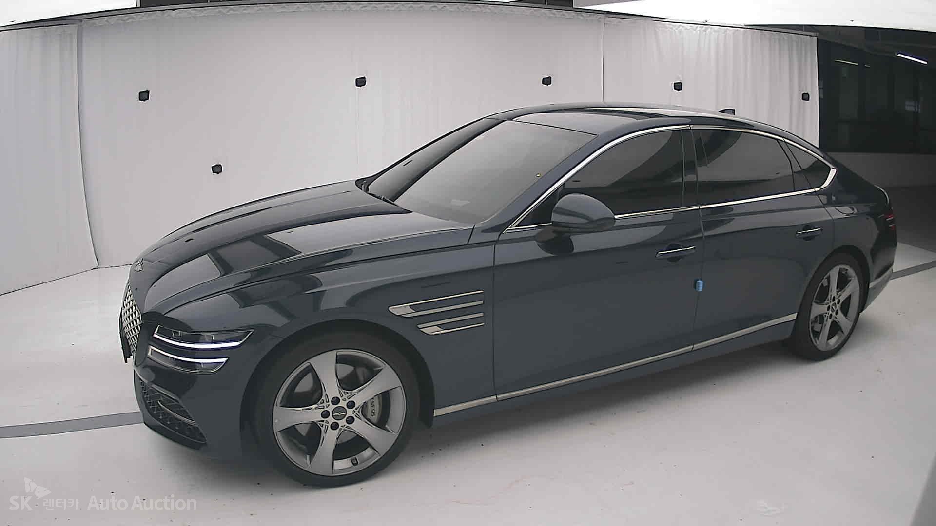 2022 - genesis g80