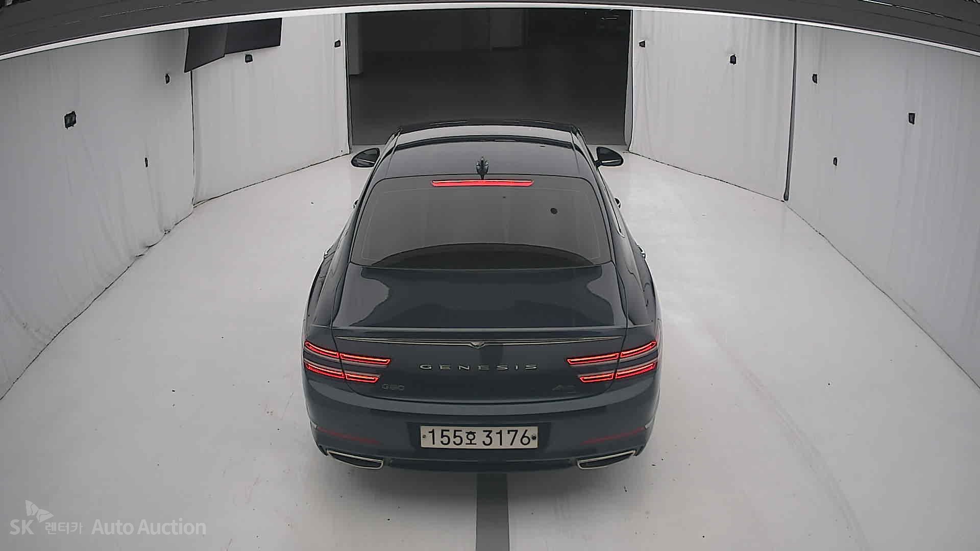 2022 - genesis g80