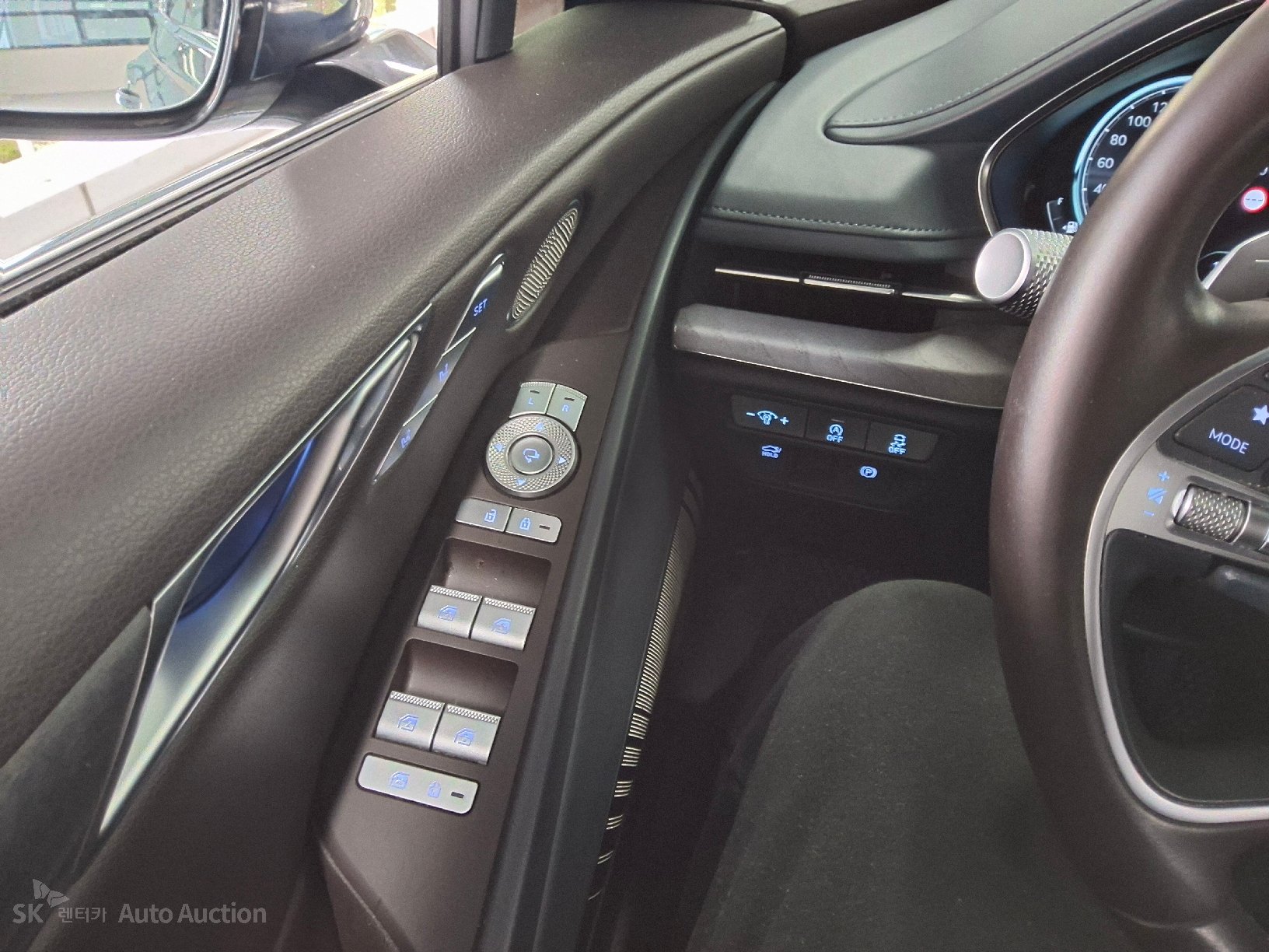 2022 - genesis g80