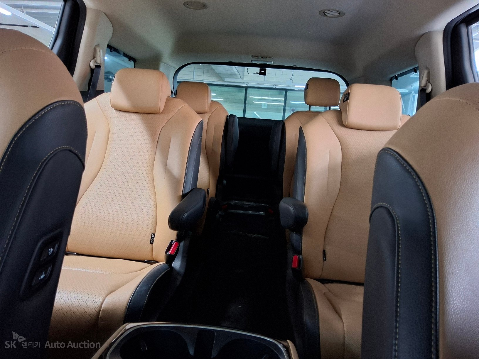 2023 - kia carnival