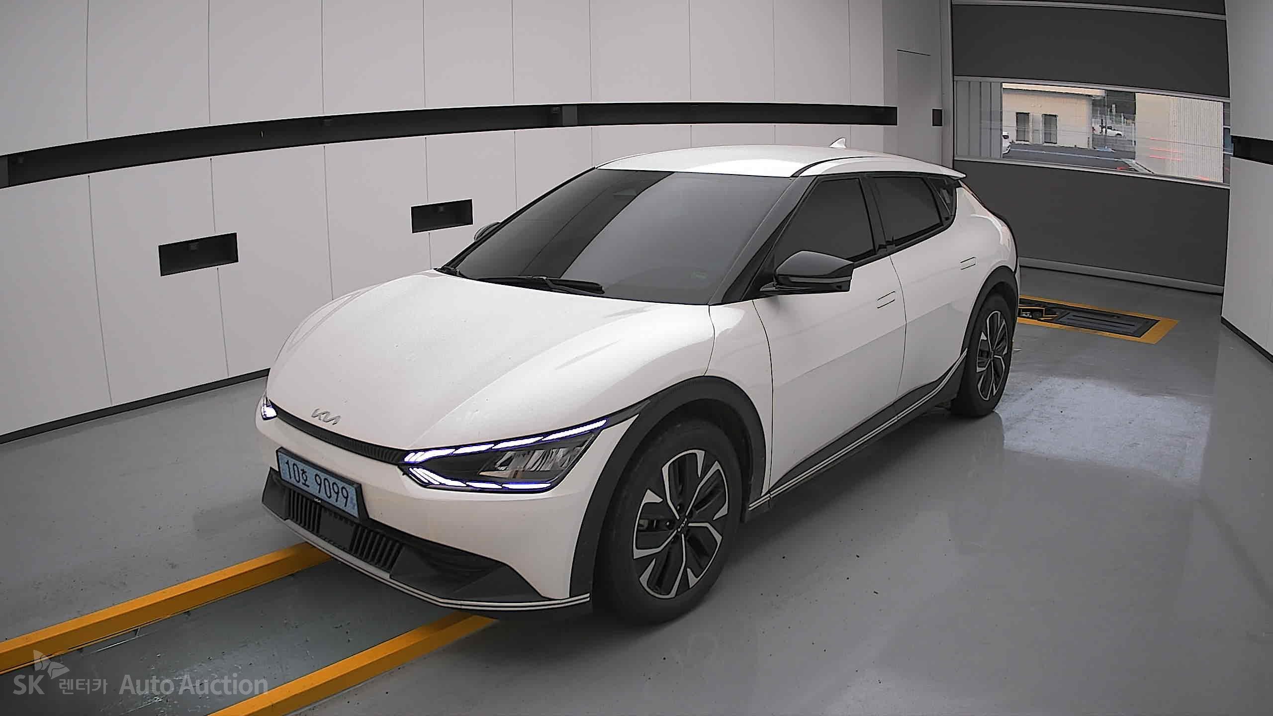 2022 - kia ev6