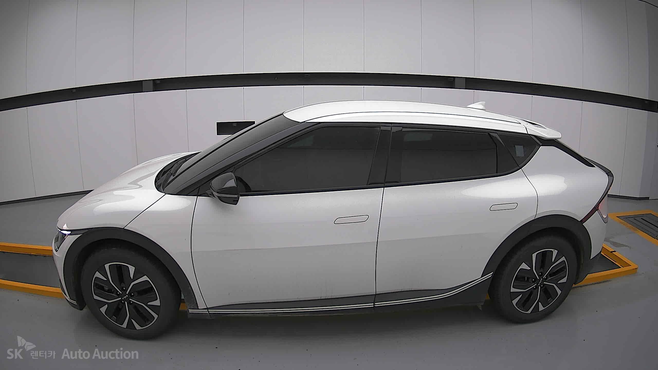 2022 - kia ev6