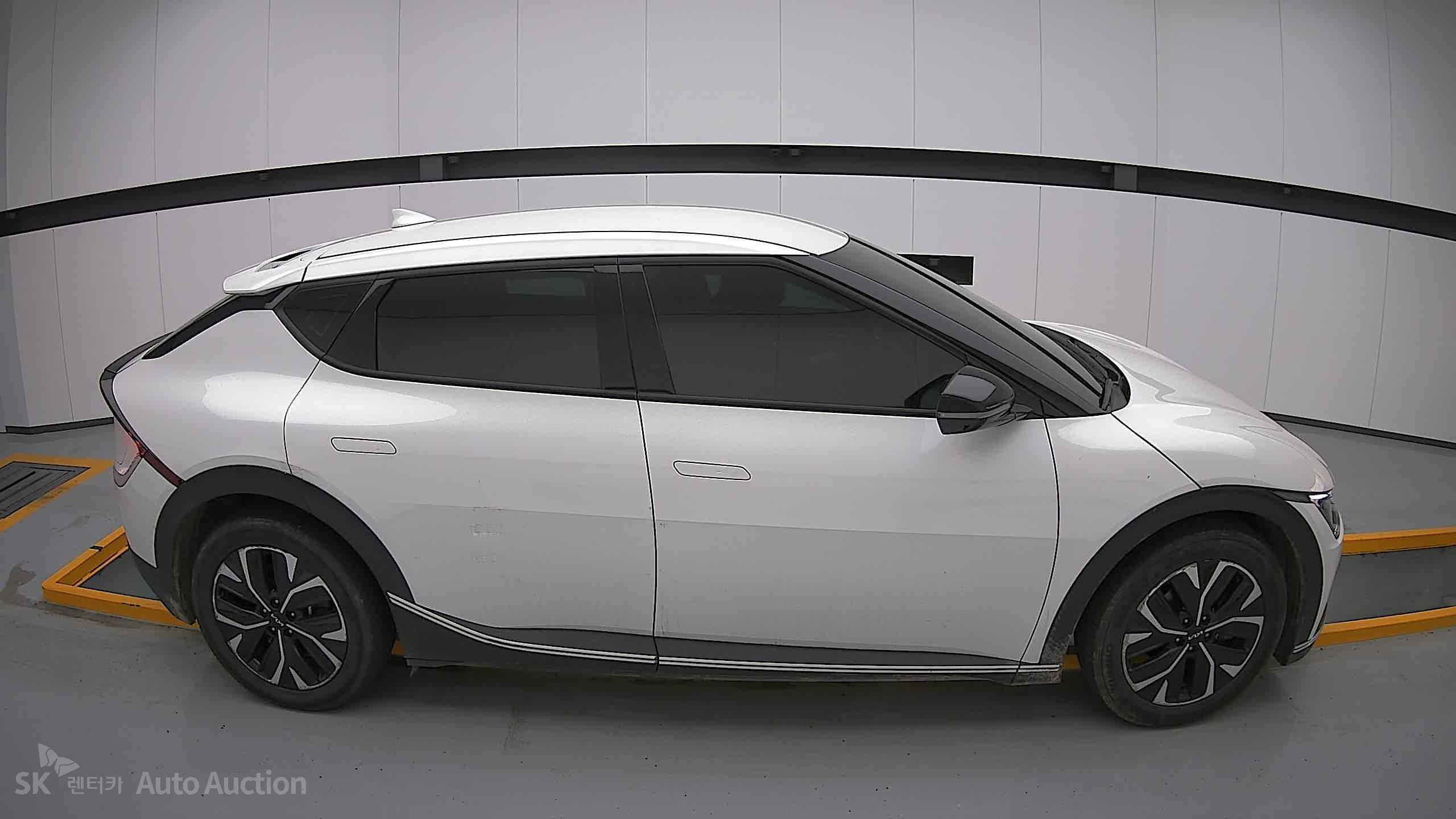 2022 - kia ev6