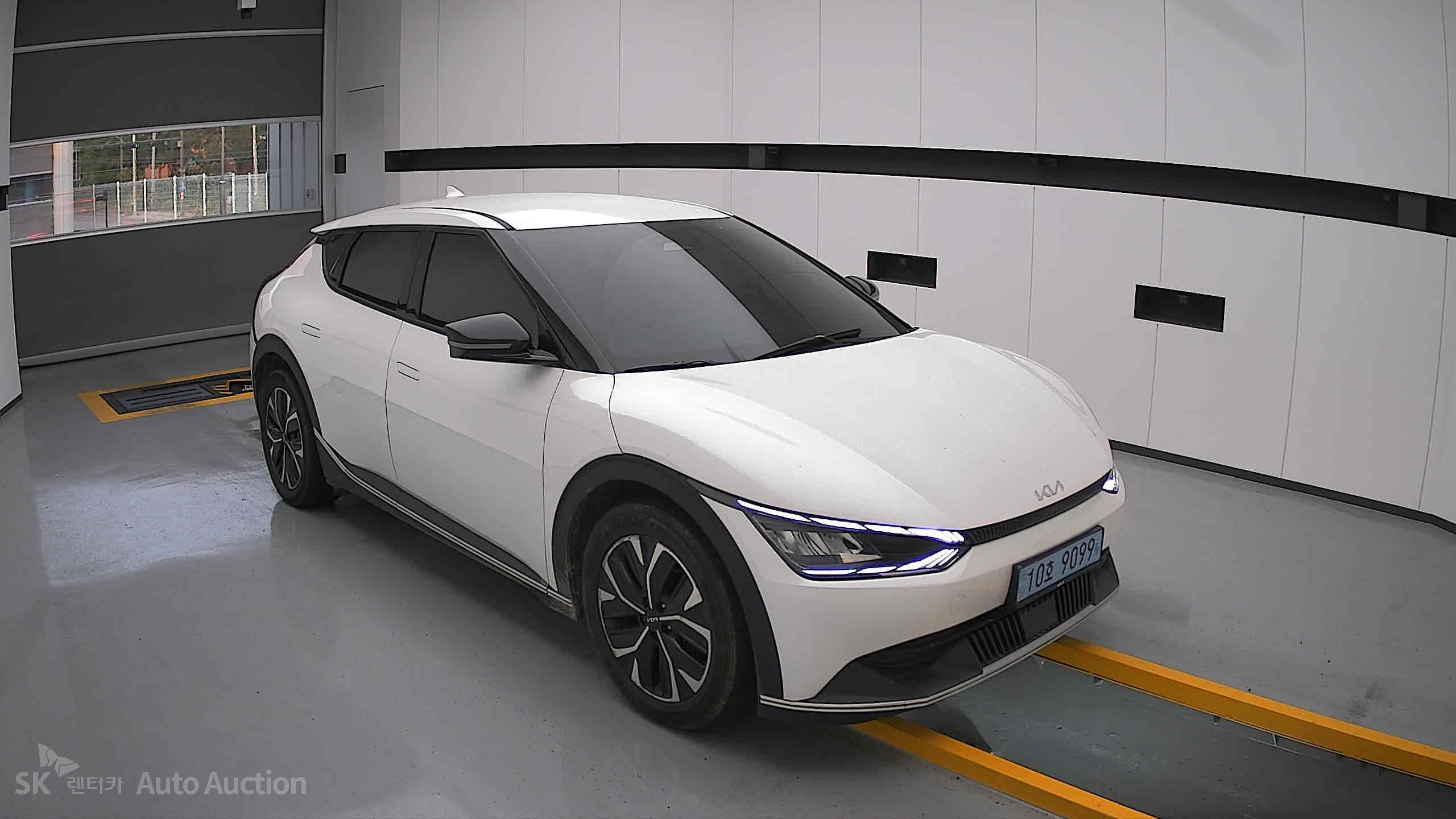 2022 - kia ev6