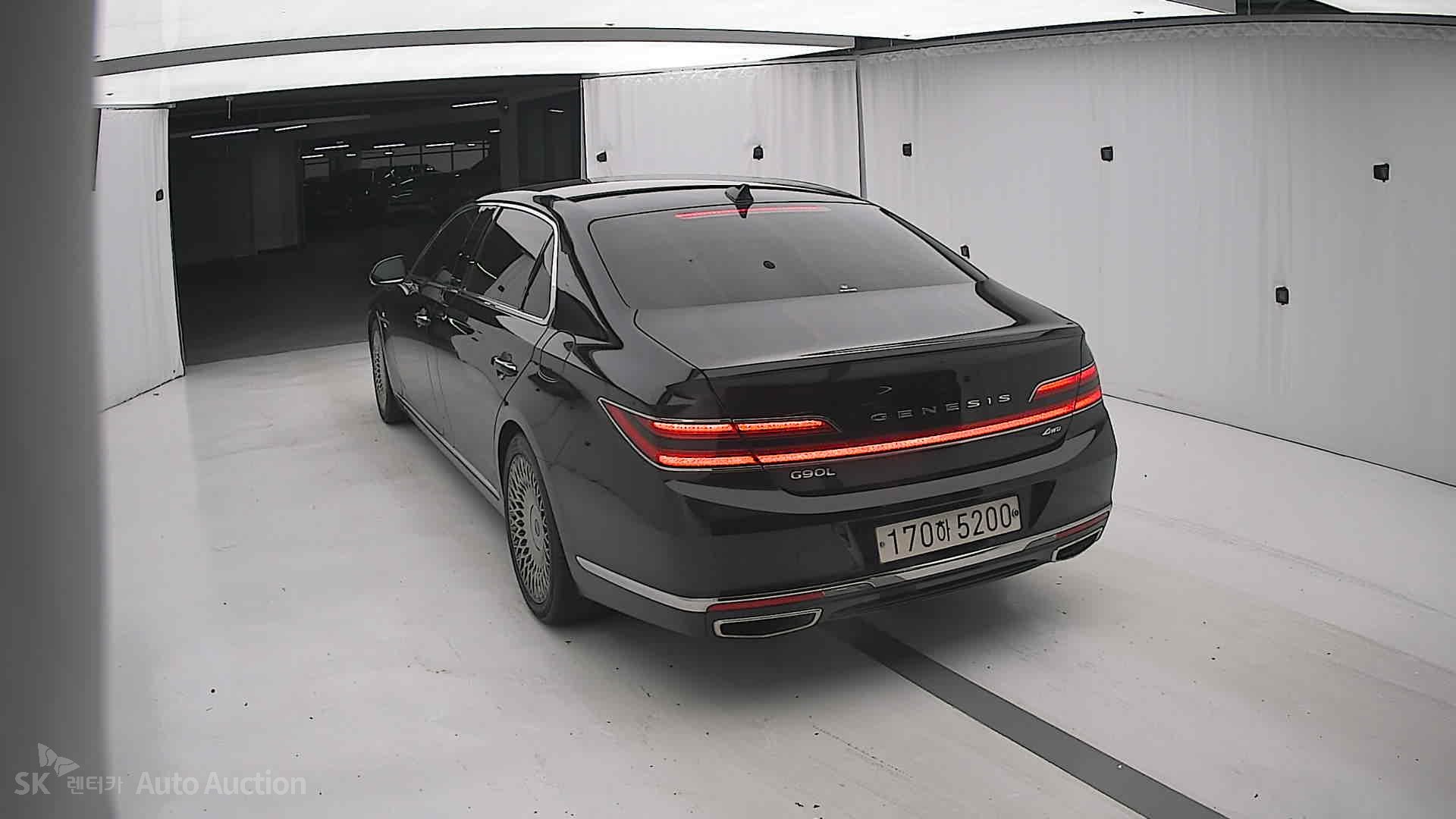 2021 - genesis g90