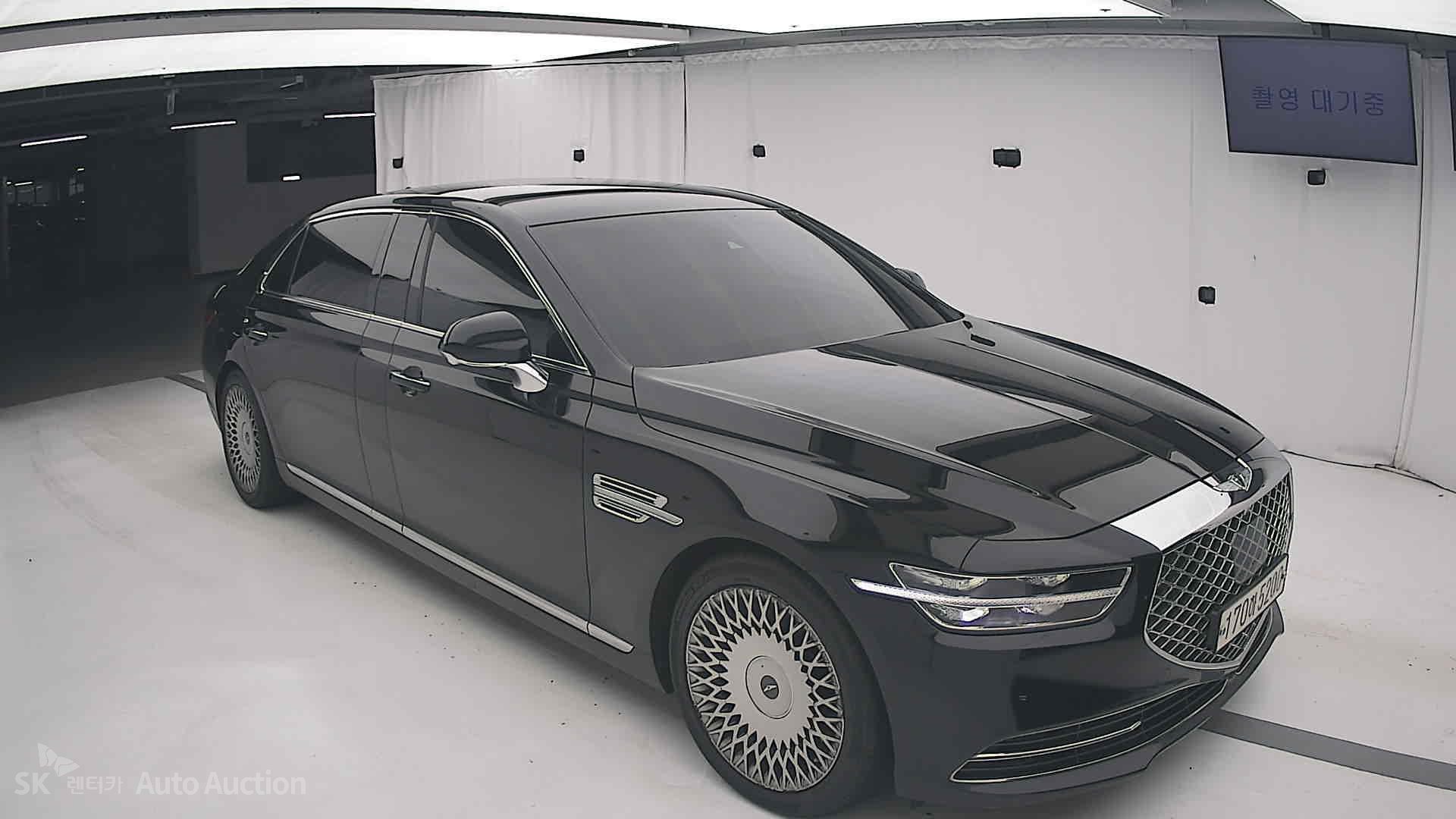 2021 - genesis g90