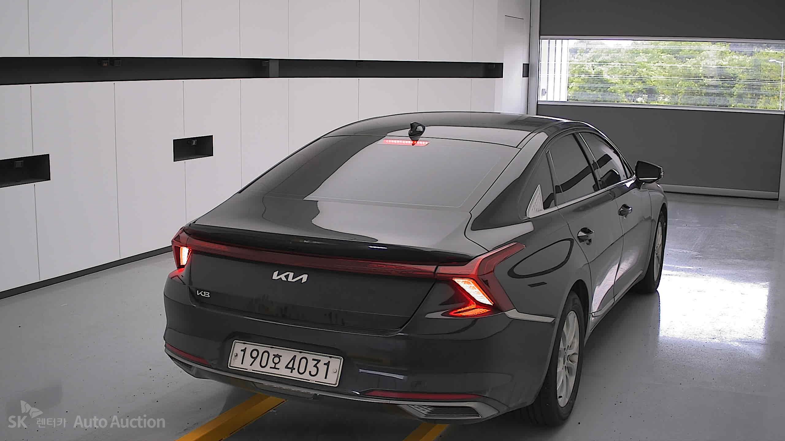 2022 - kia k8