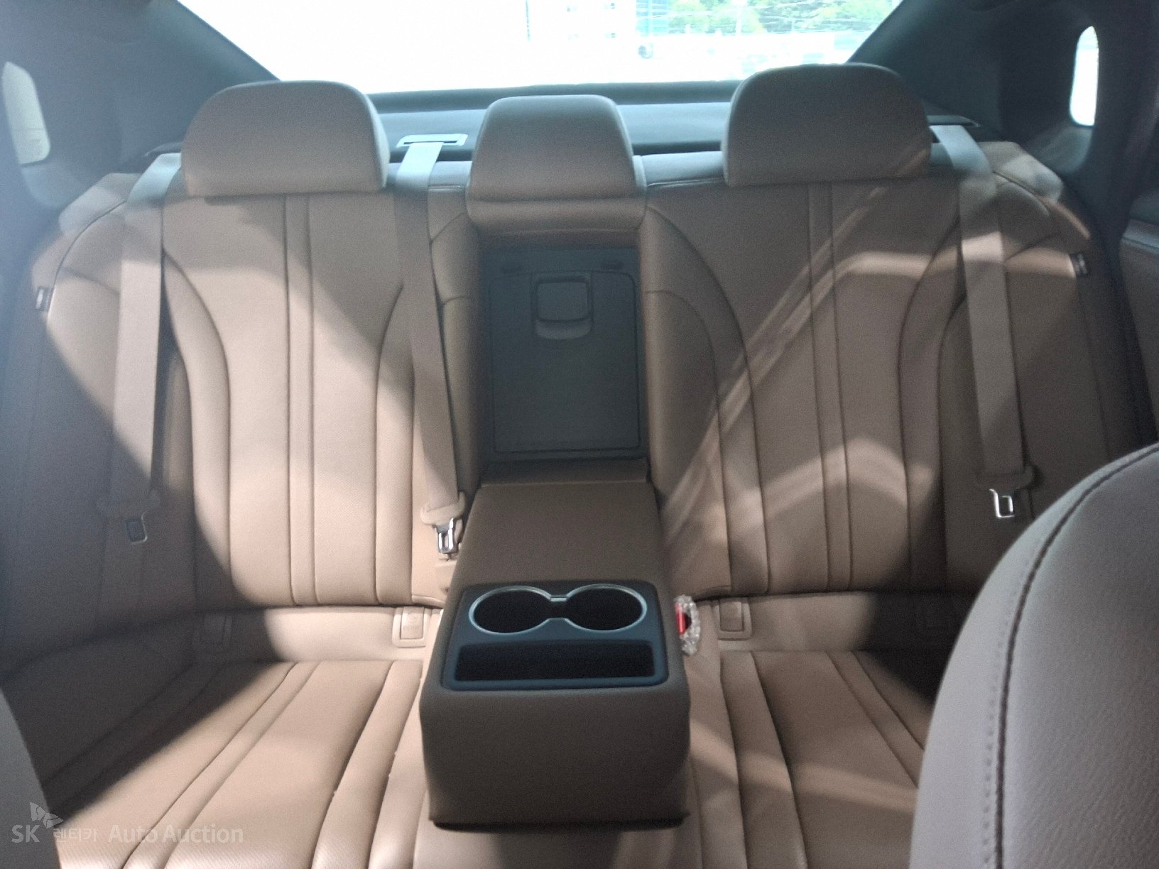 2022 - kia k8